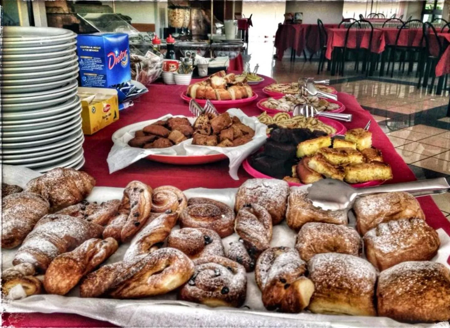 Restaurant/places to eat in Hotel Settebello B&B