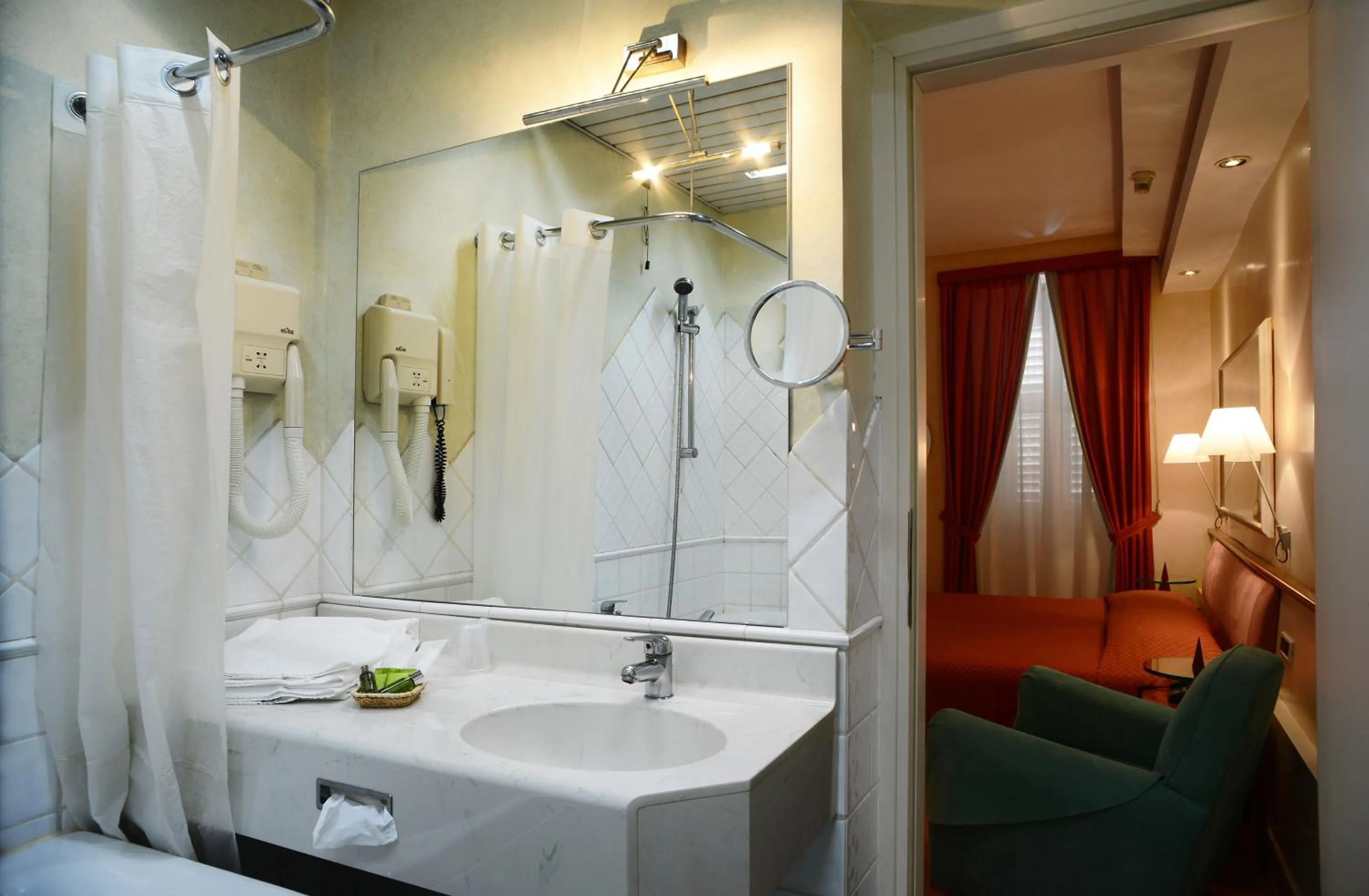 Decorative detail in Hotel Colombia