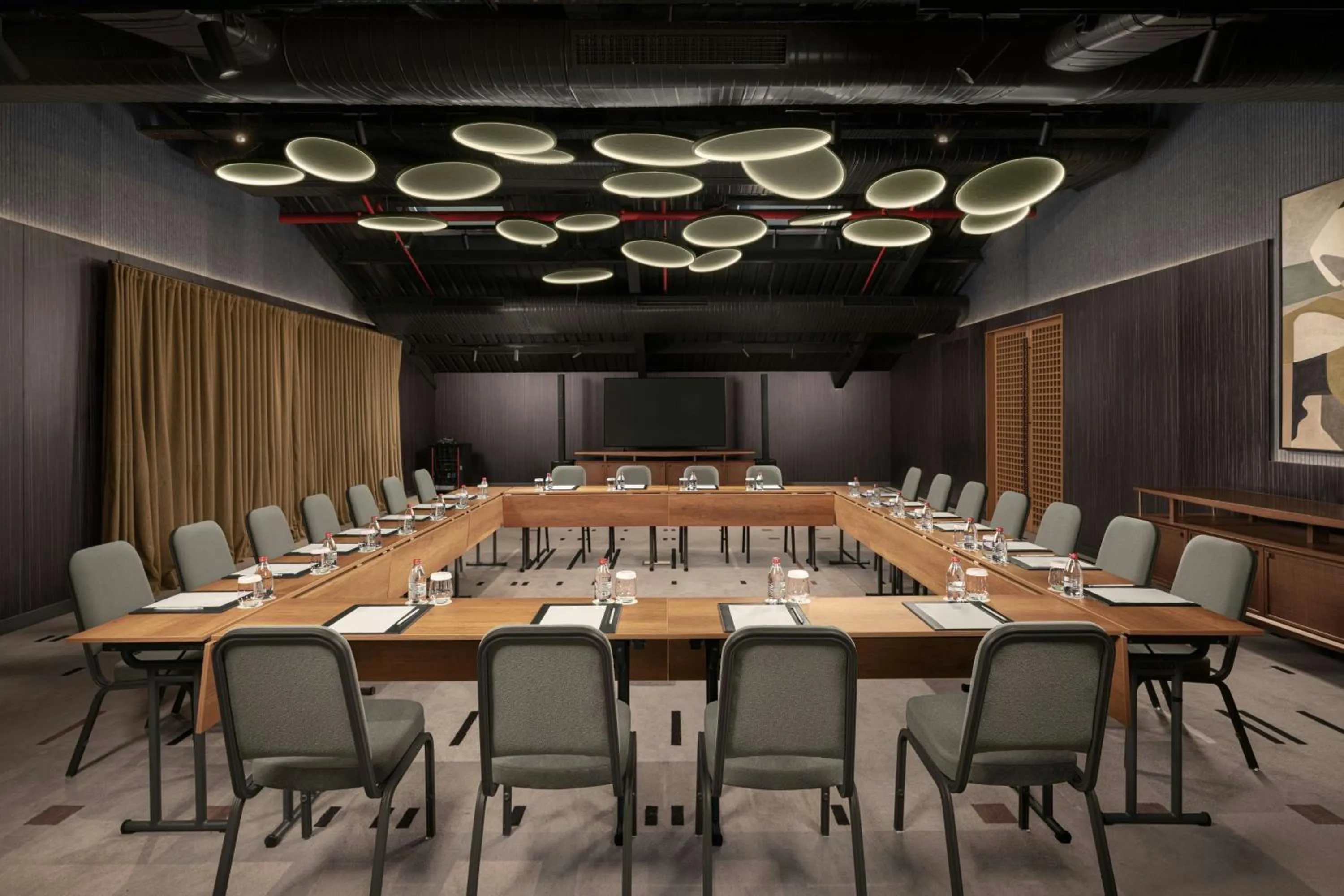 Meeting/conference room in The Westin Istanbul Nisantasi