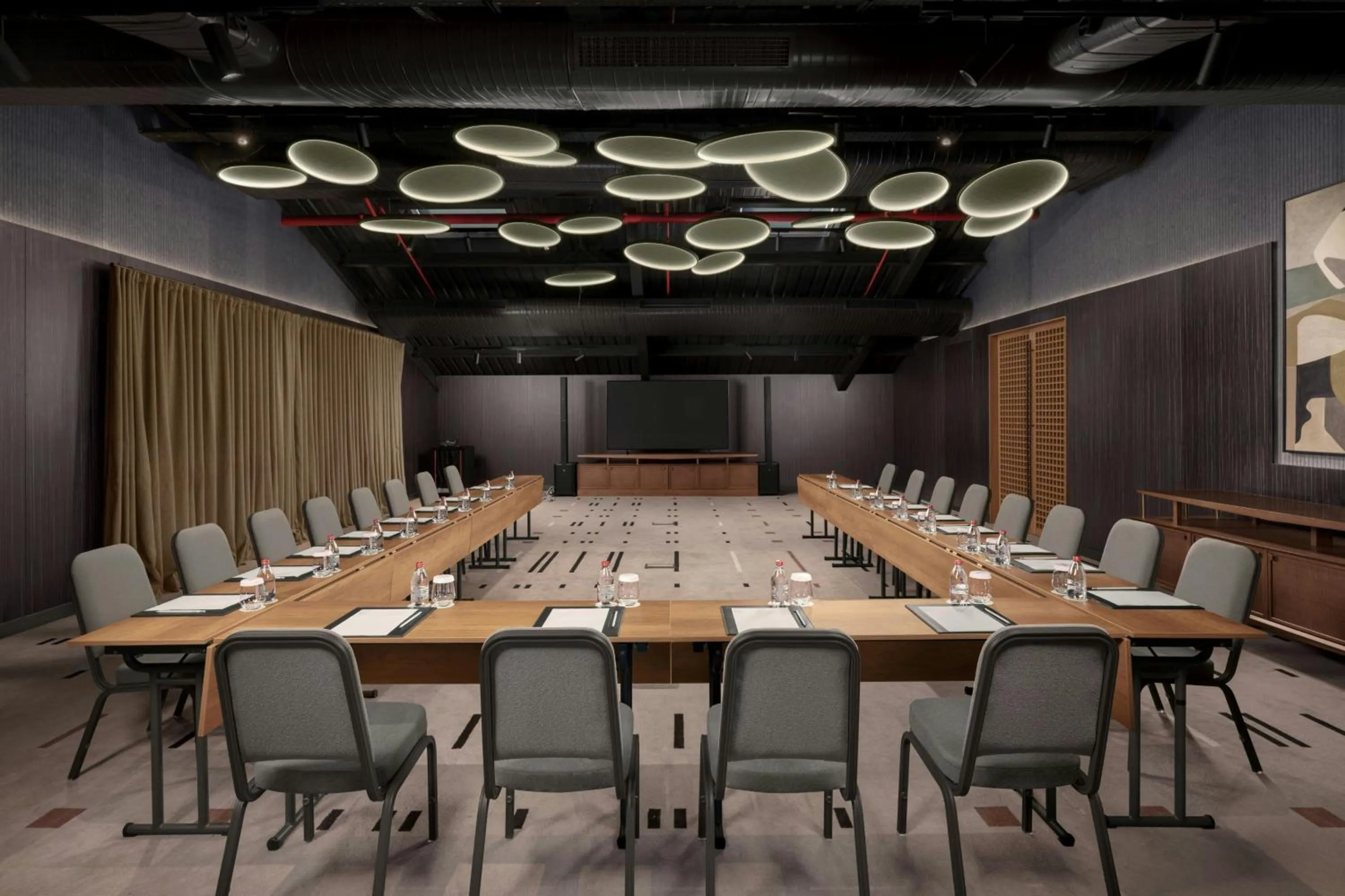 Meeting/conference room in The Westin Istanbul Nisantasi