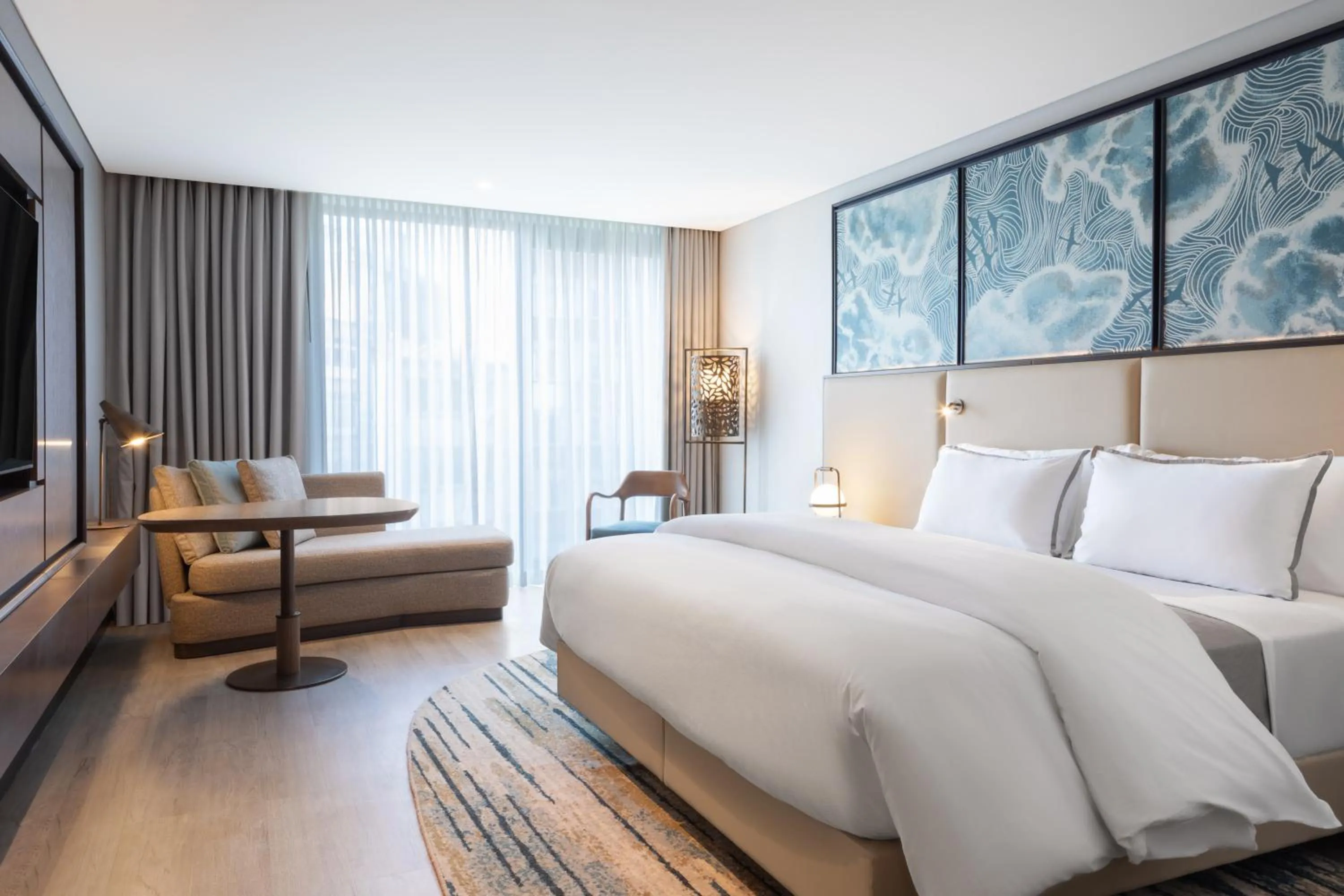 Photo of the whole room, Bed in The Westin Istanbul Nisantasi