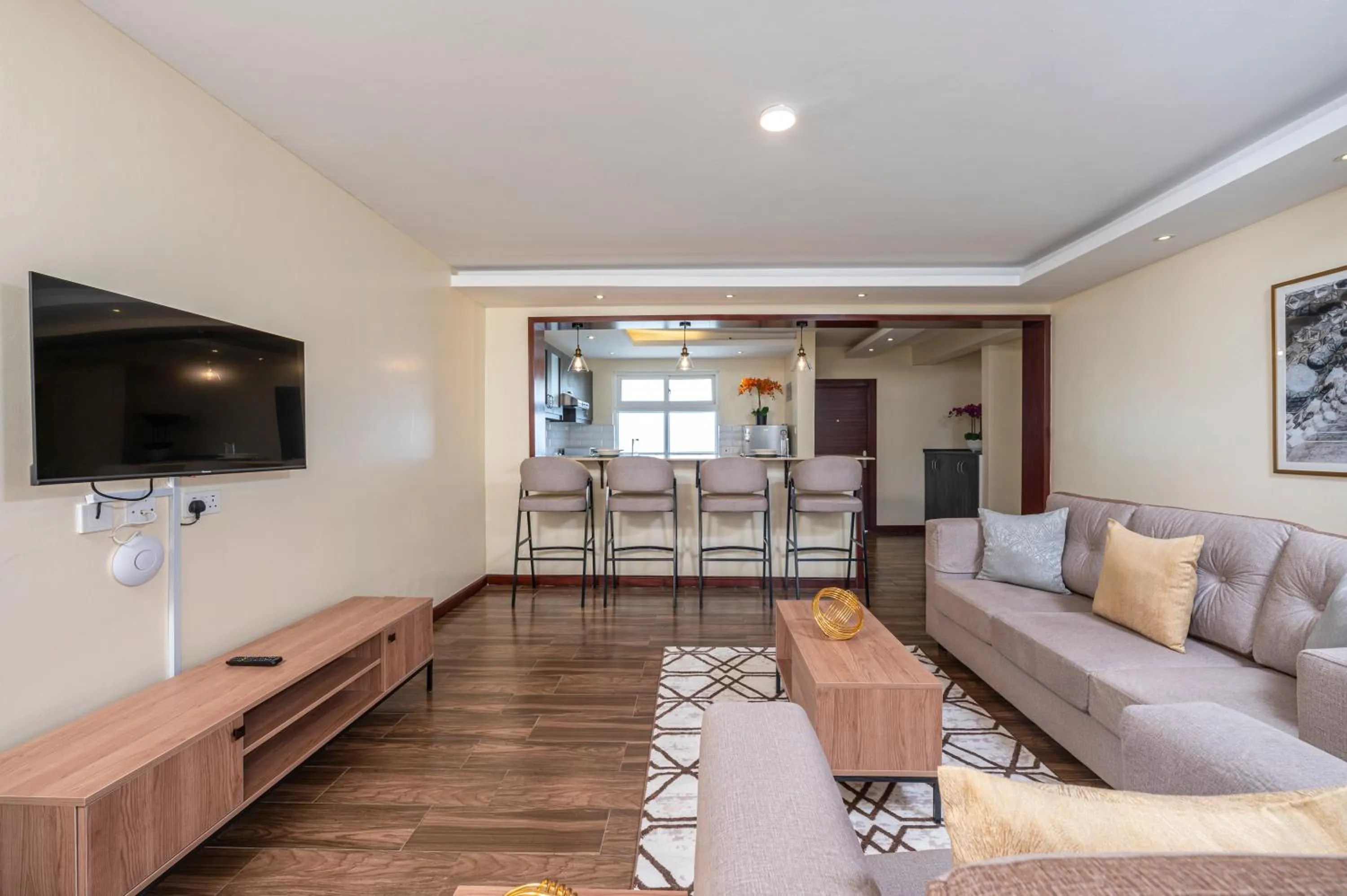 TV and multimedia in Roma Court Serviced Apartments