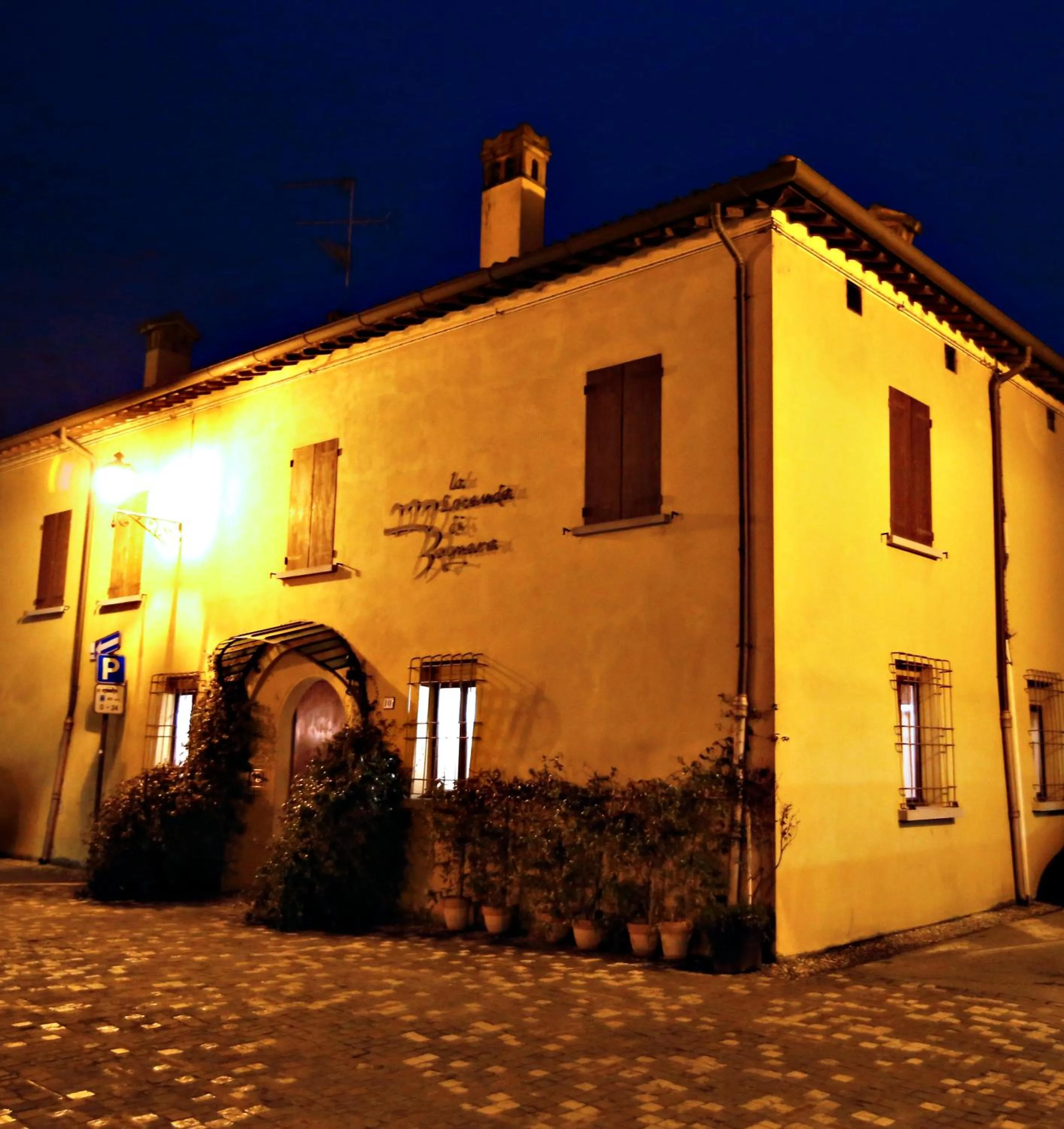 Facade/entrance in Hotel Locanda Di Bagnara