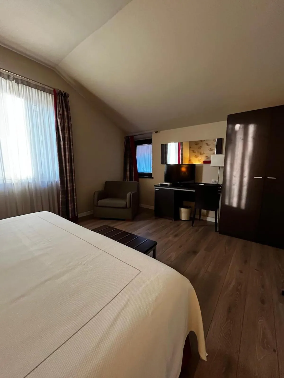 Photo of the whole room, Bed in Hotel Fortyfive