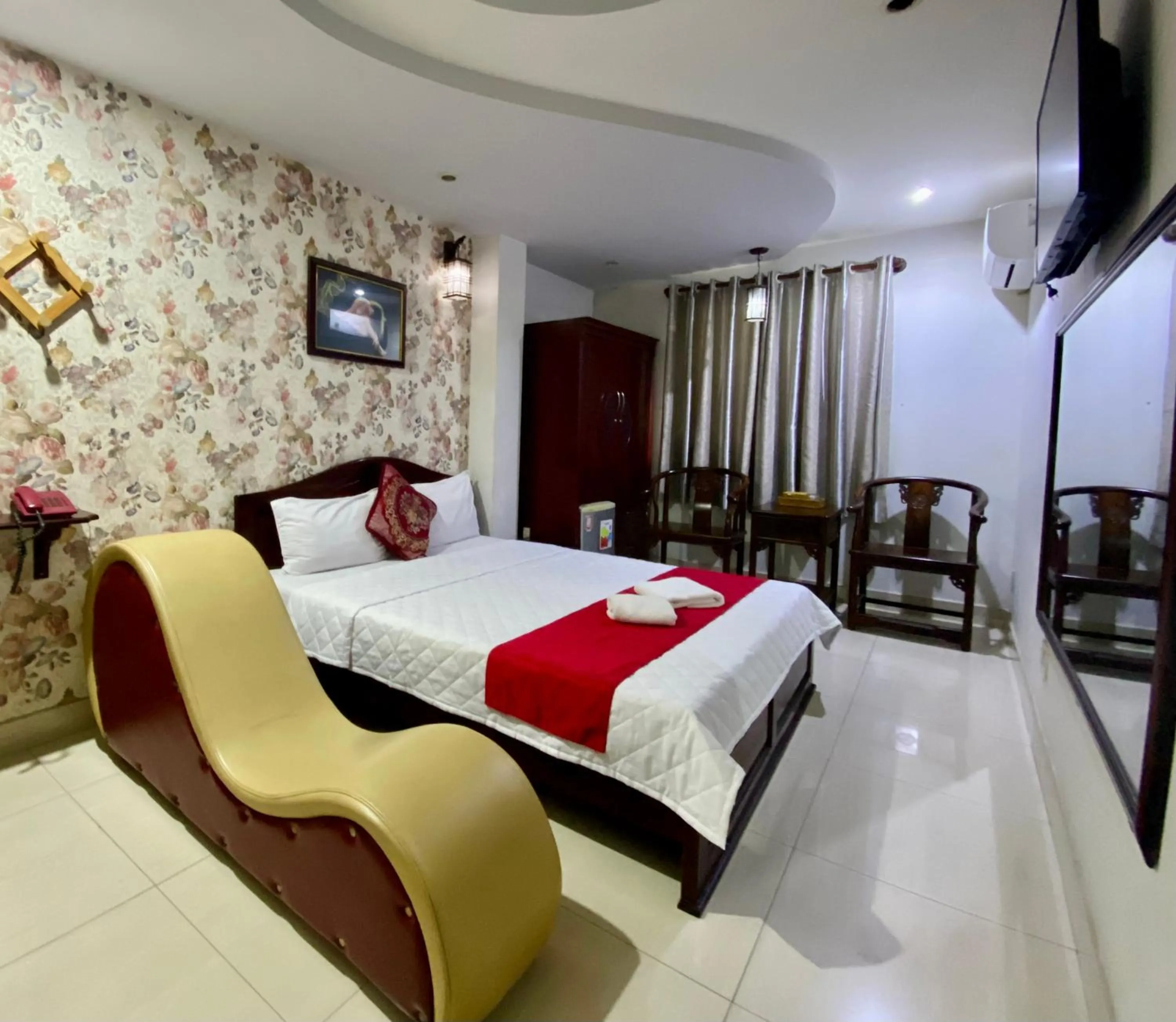 Photo of the whole room, Bed in Hotel Phương Nam