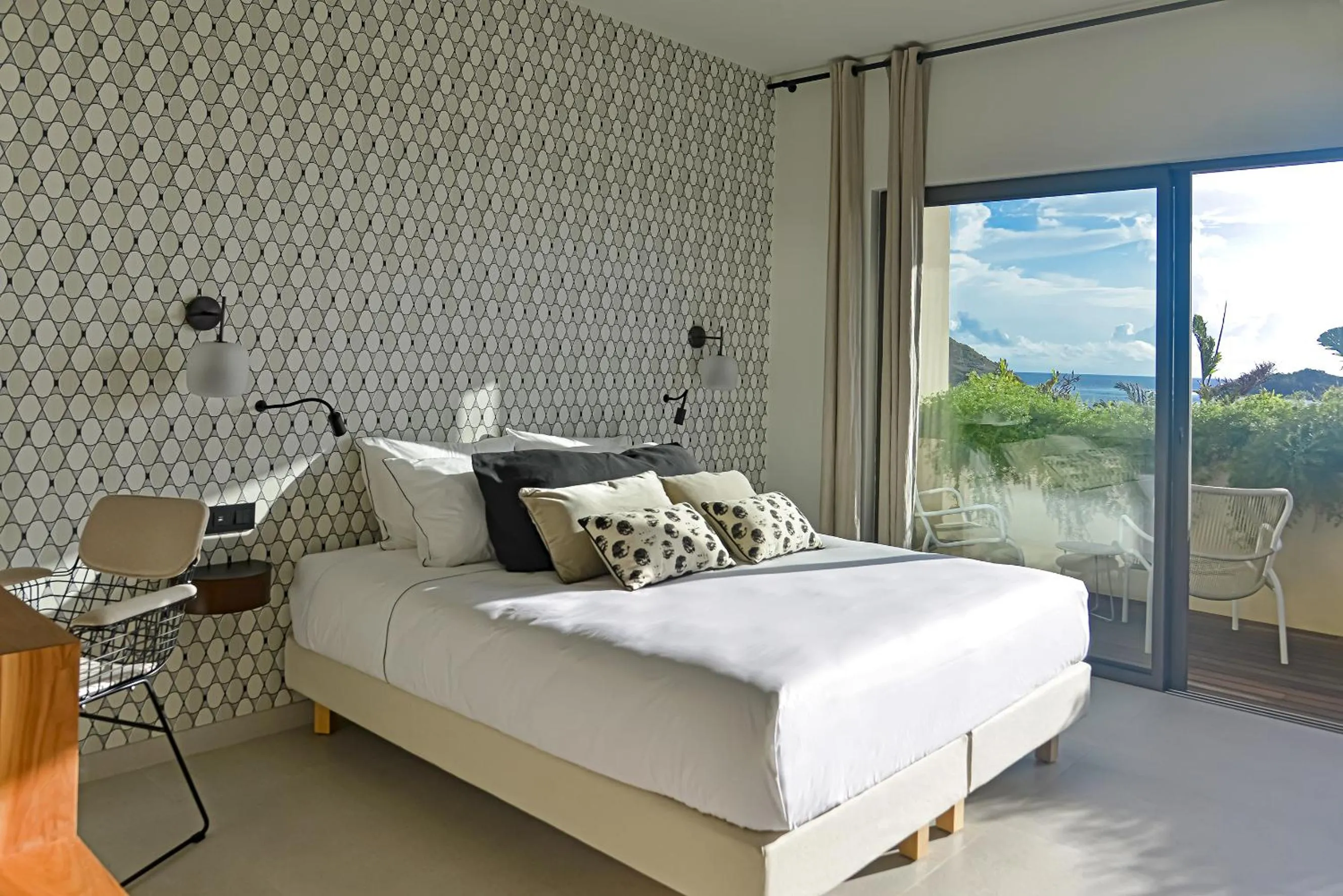 Photo of the whole room, Bed in Le Martin Boutique Hôtel