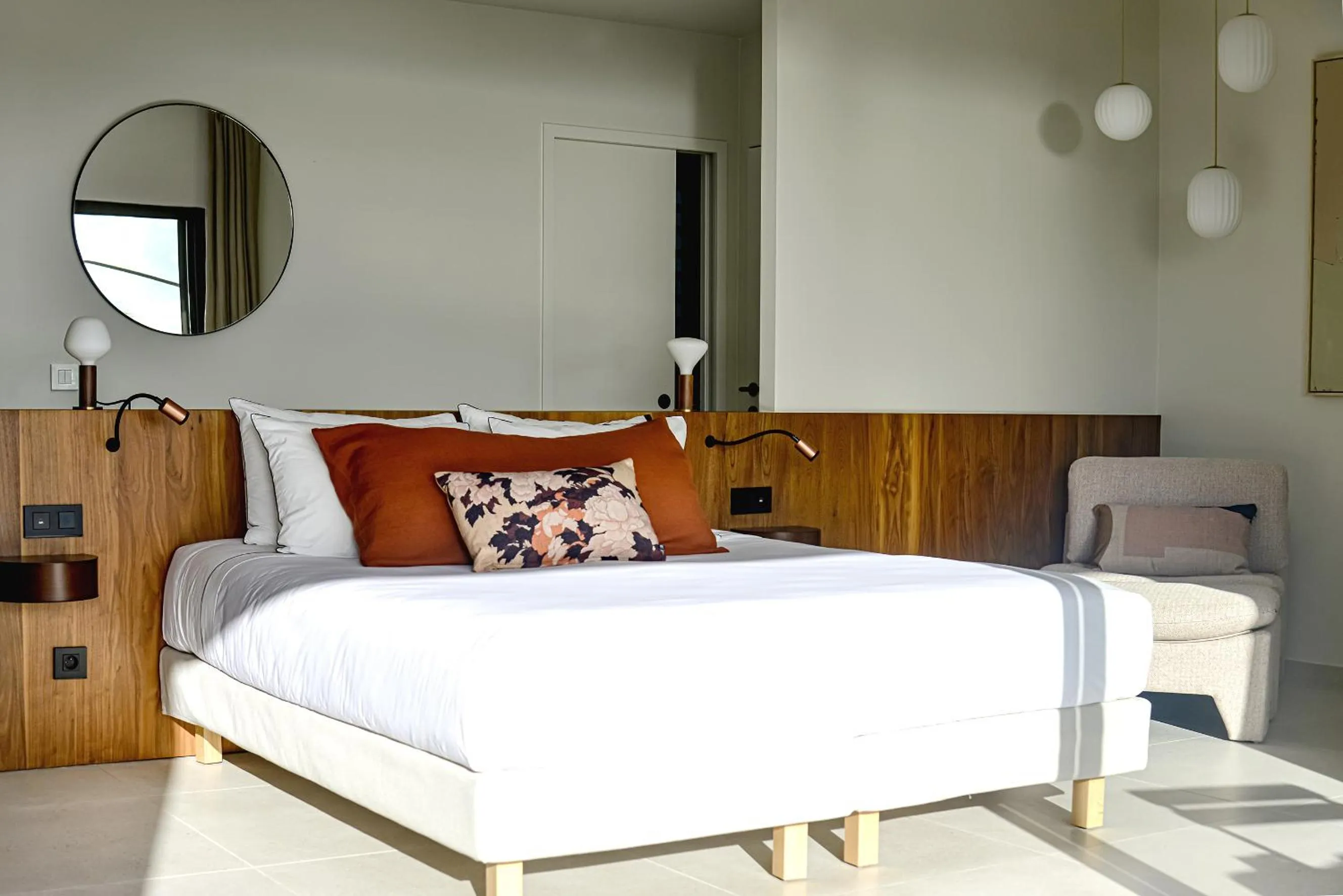 Photo of the whole room, Bed in Le Martin Boutique Hôtel