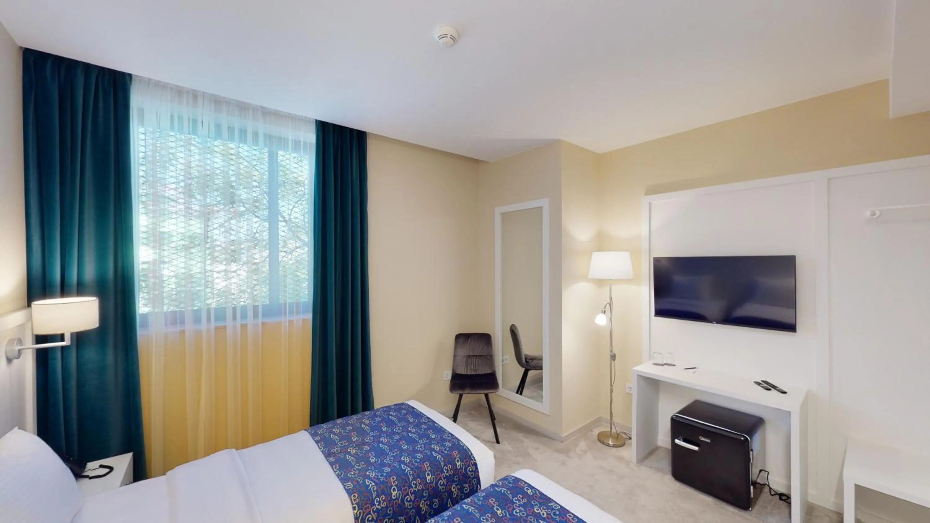 Photo of the whole room, Bed in EPIGRAPH Design Hotel