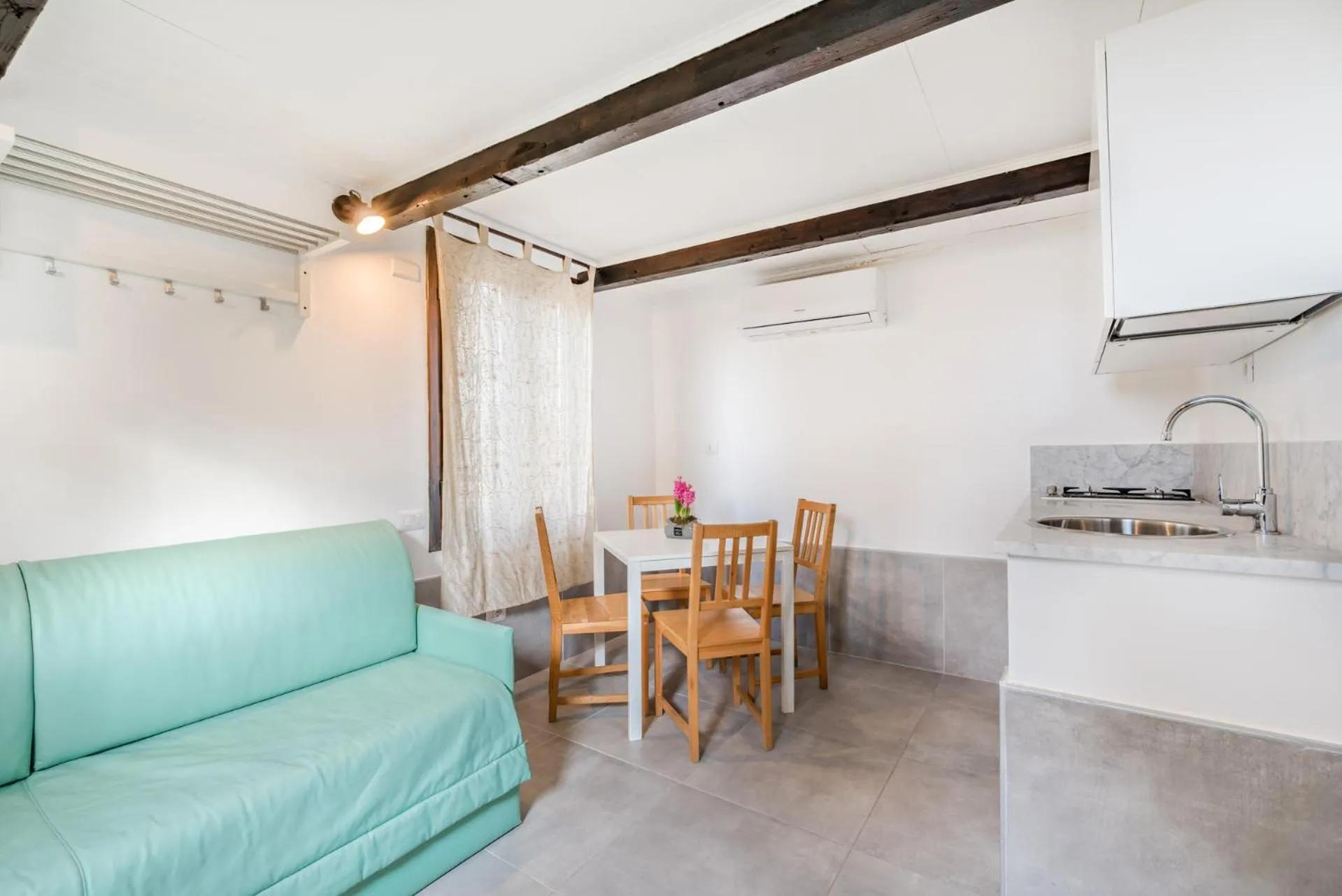 Dining area in Ippotur Medieval Resort