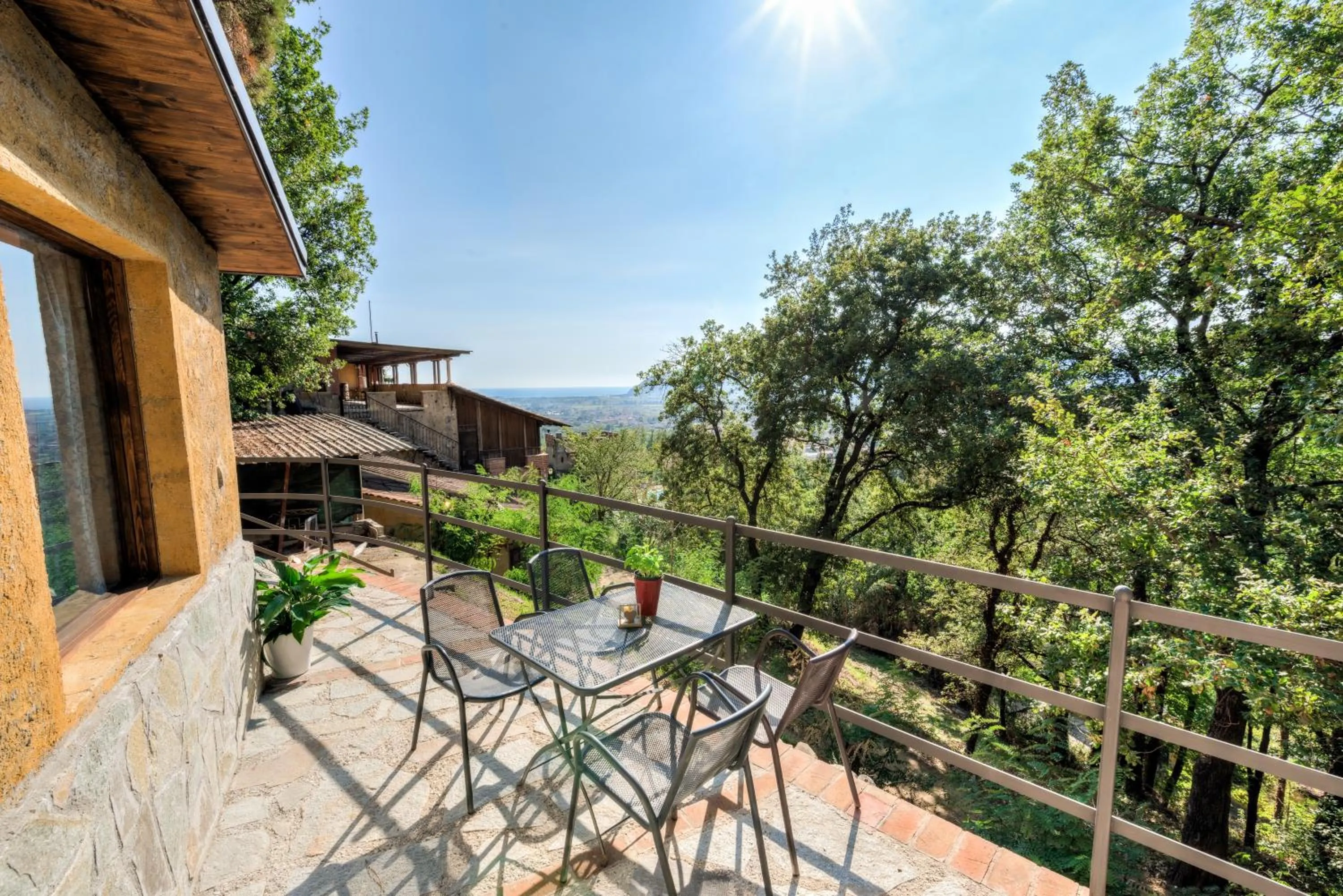 Dining area in Ippotur Medieval Resort