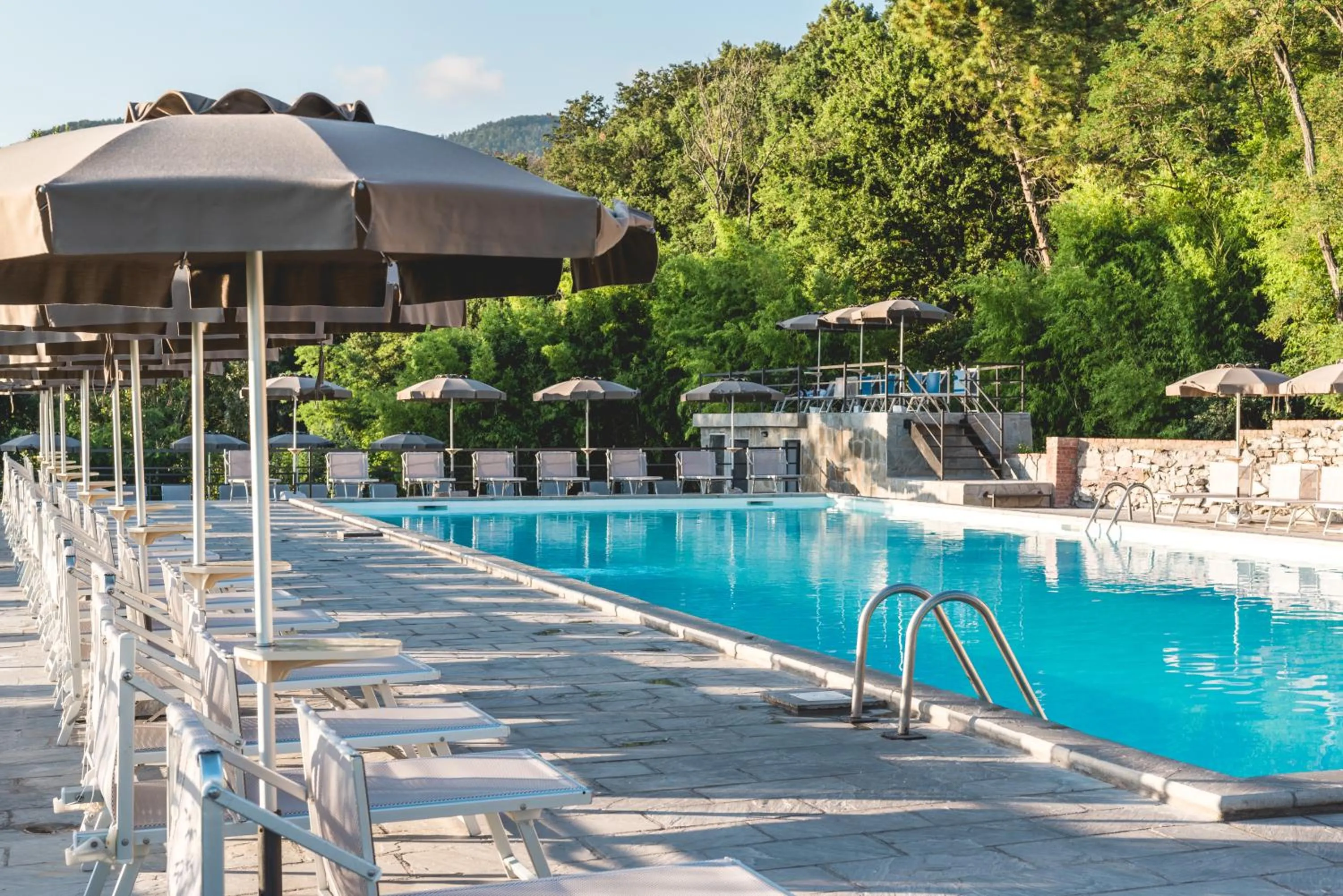 Swimming pool in Ippotur Medieval Resort