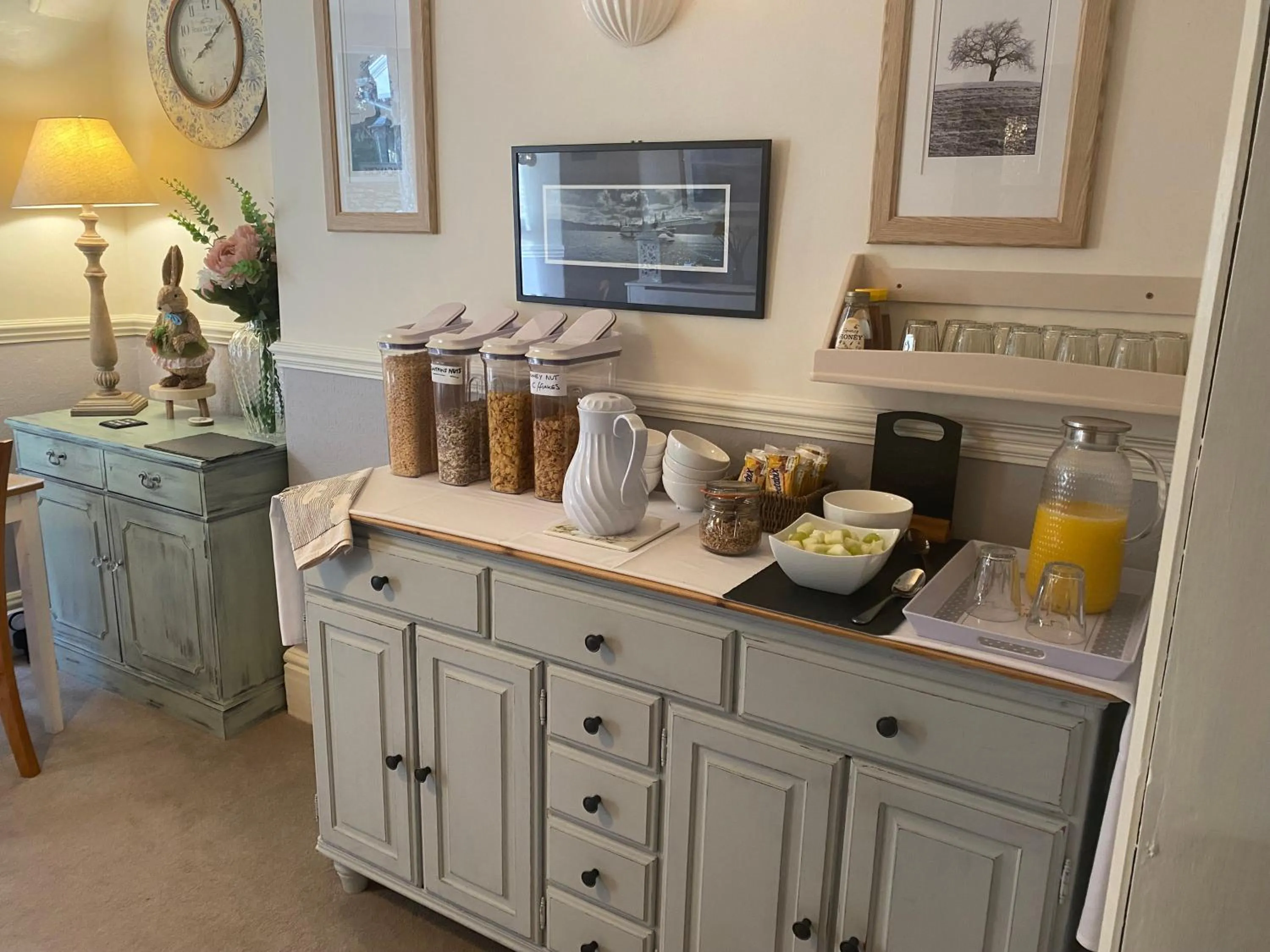 Dining area in Melbourne Guest House