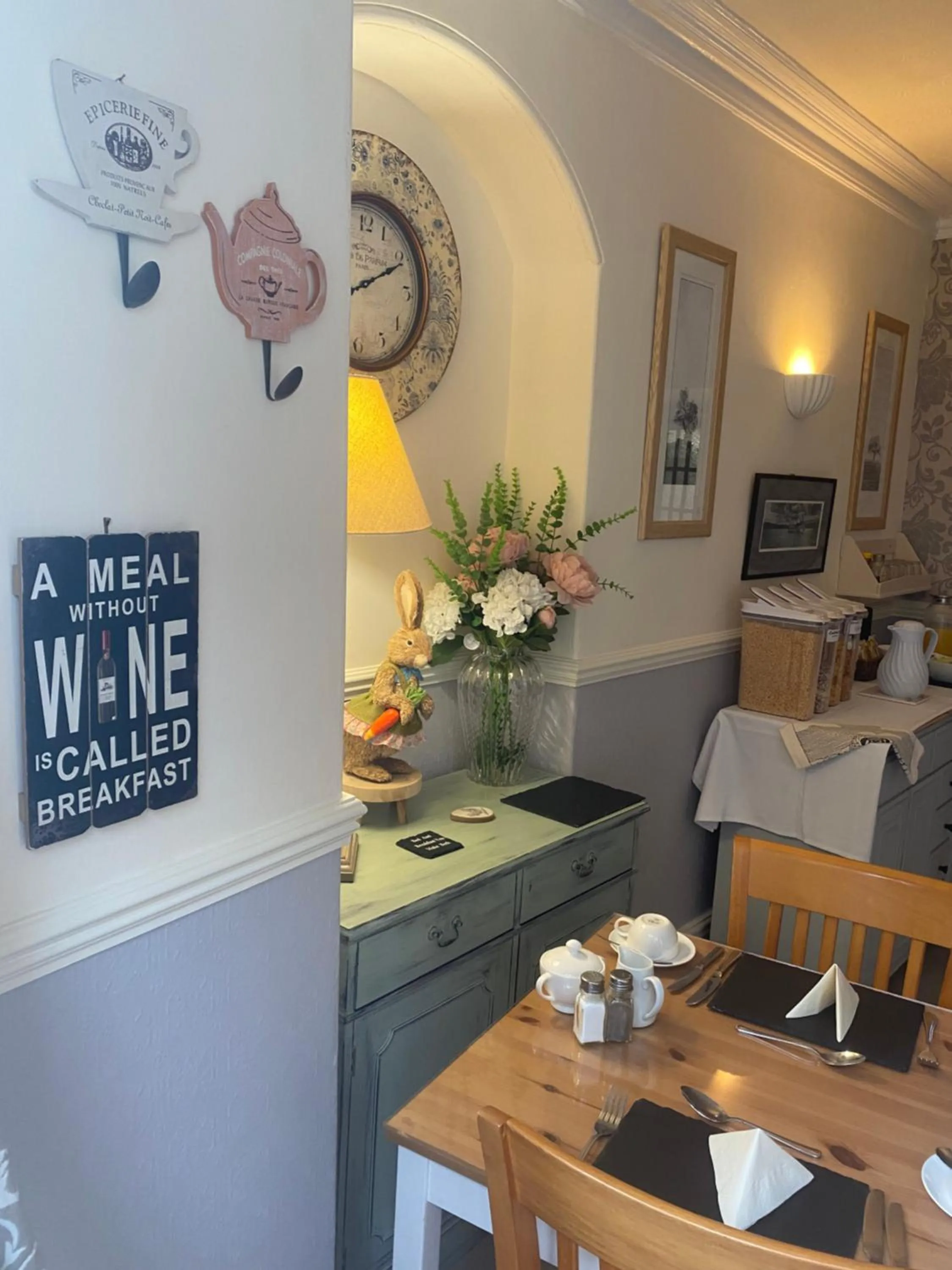 Dining area in Melbourne Guest House