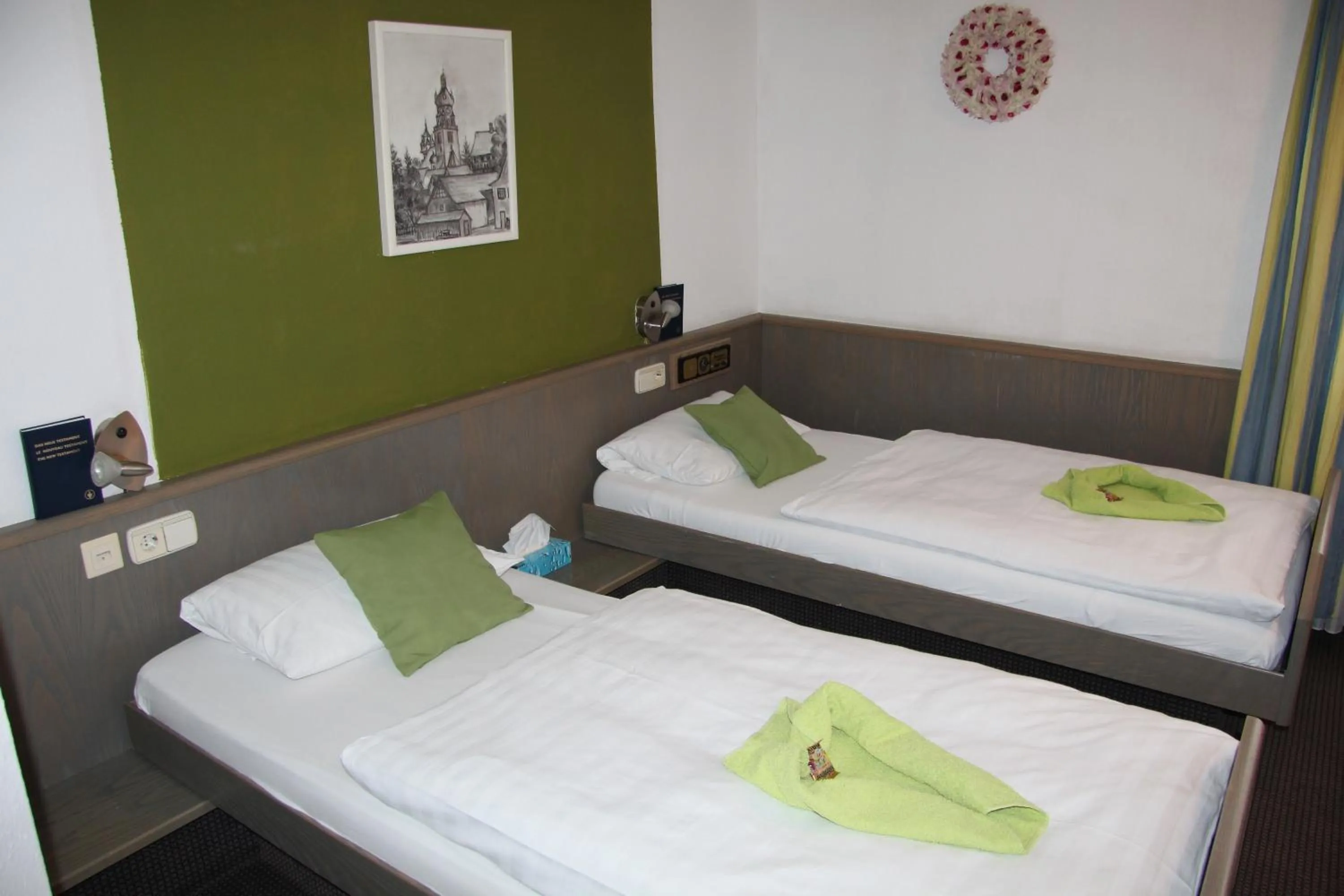 Photo of the whole room in Hotel am Schloss Neuenstein