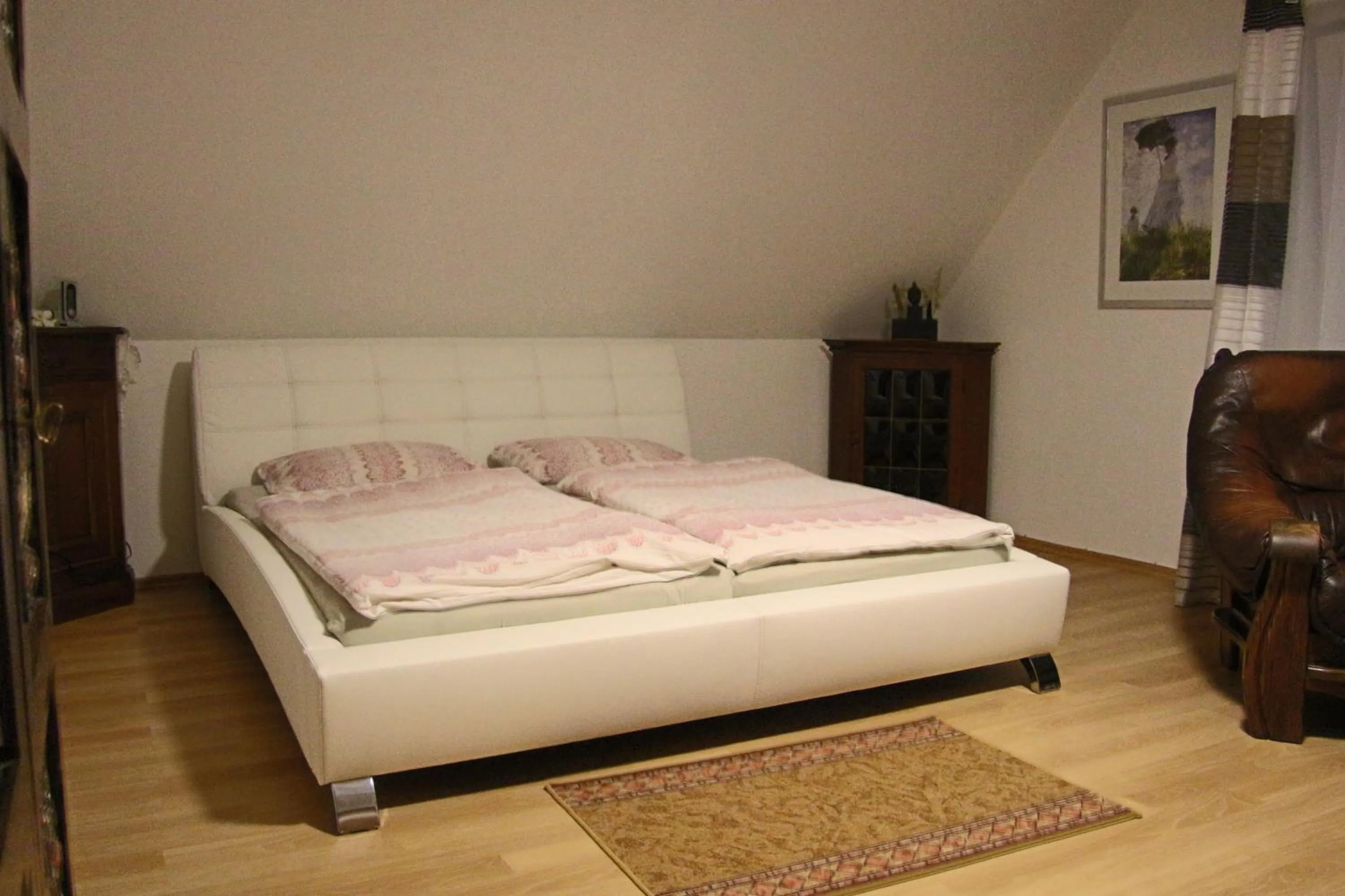 Bedroom in Hotel am Schloss Neuenstein