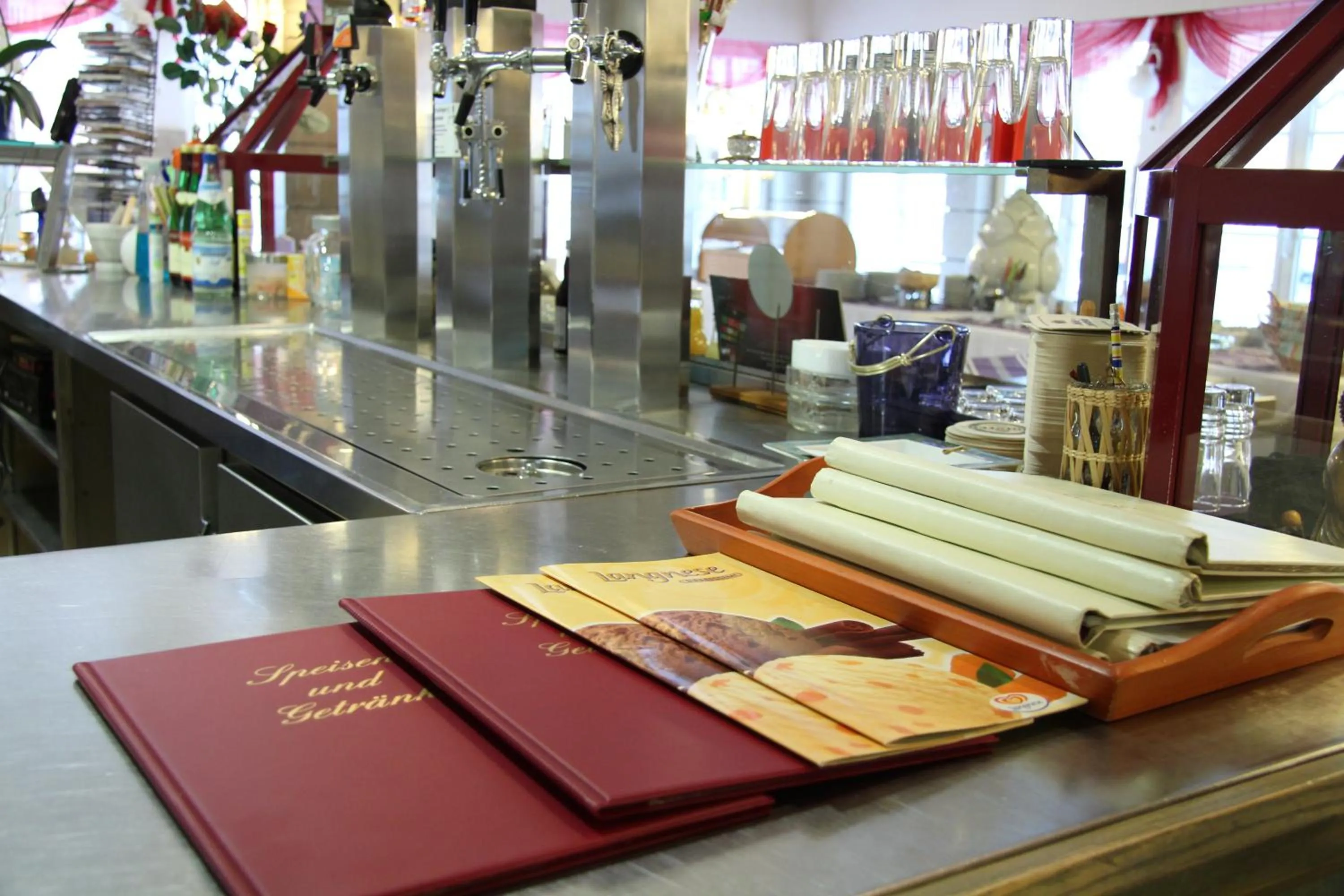 Lounge or bar in Hotel am Schloss Neuenstein