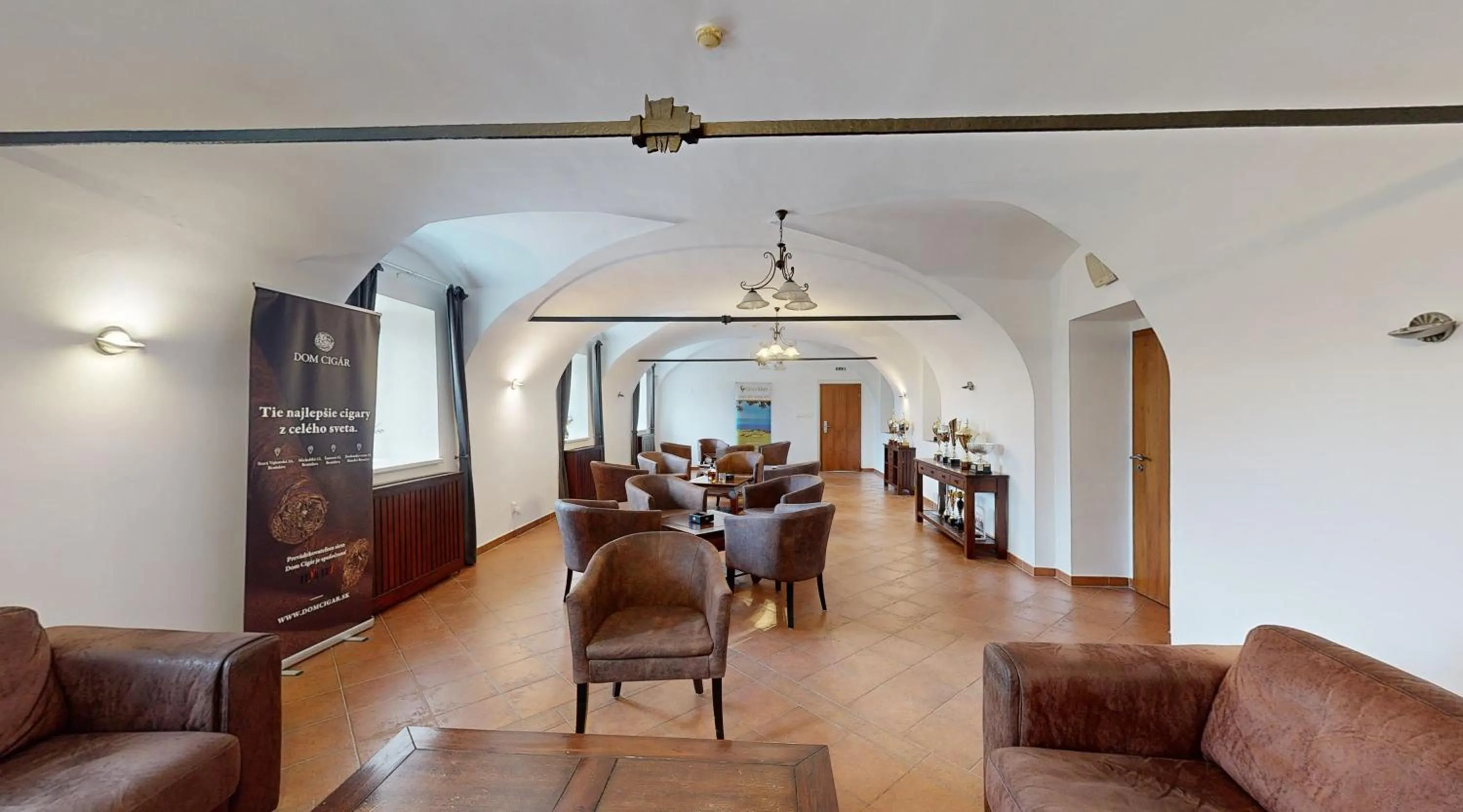 Lounge or bar in Klaudia's Hotel & Restaurant at Golf Resort, Bač Šamorín