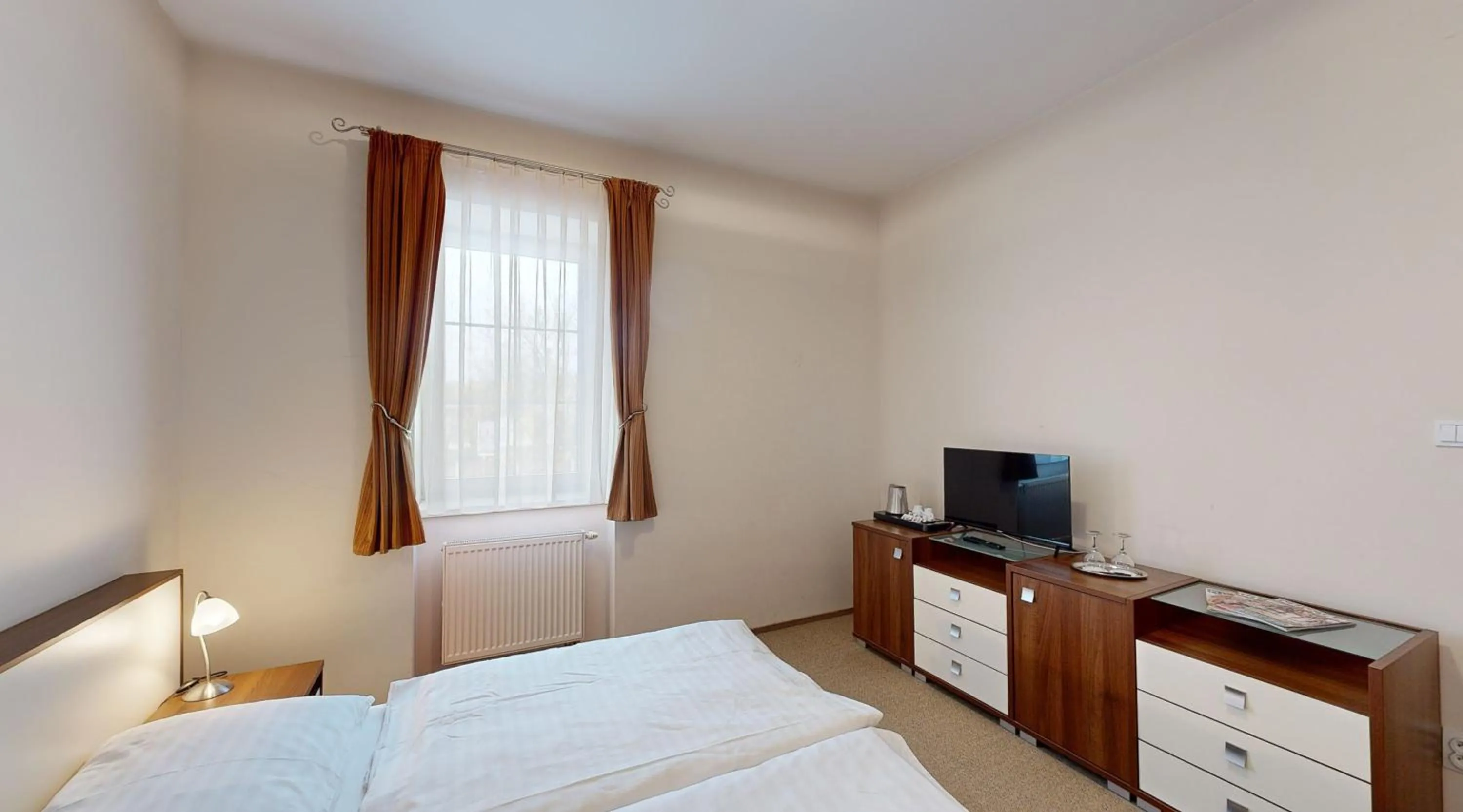 Bedroom, Bed in Klaudia's Hotel & Restaurant at Golf Resort, Bač Šamorín