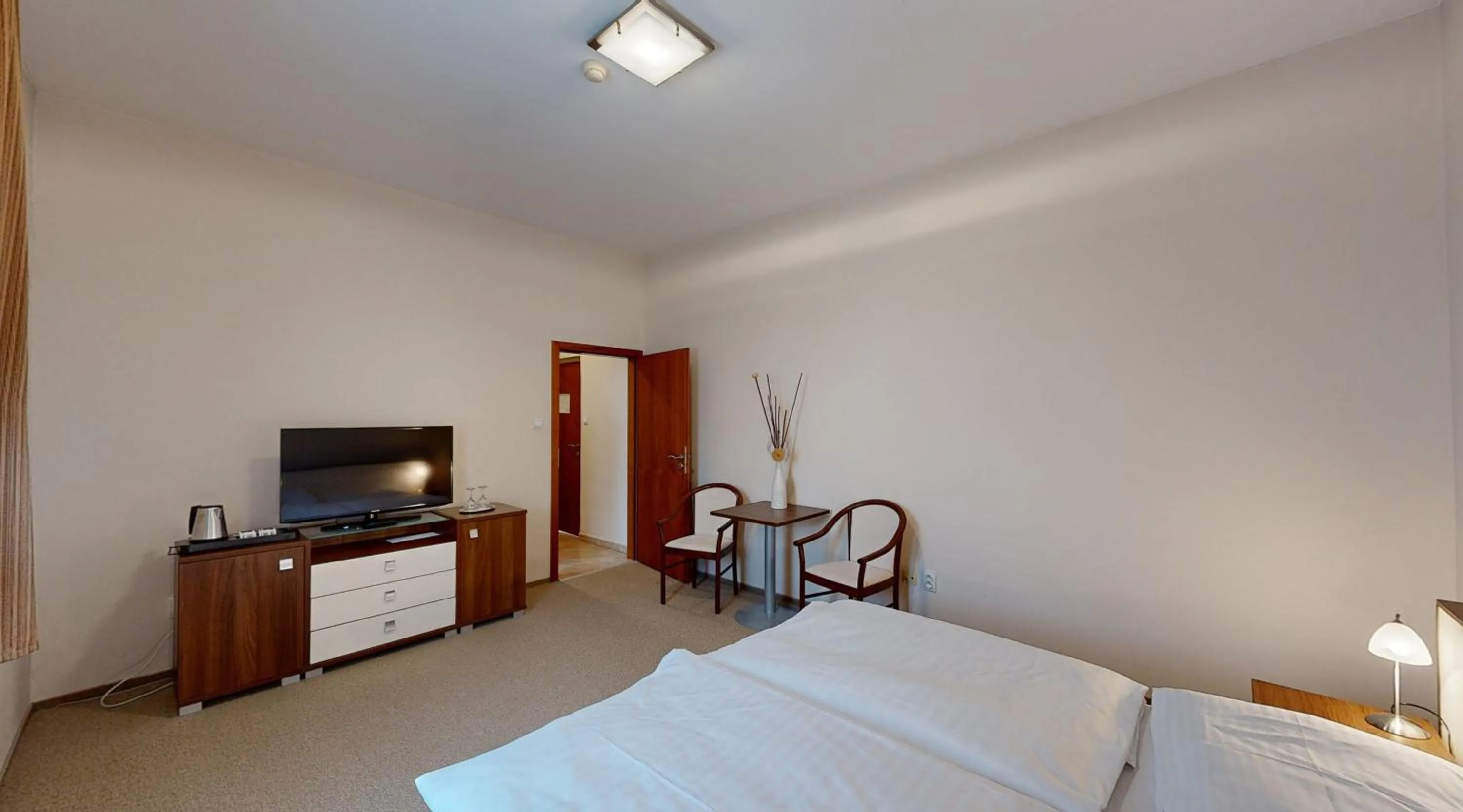 Bedroom, Bed in Klaudia's Hotel & Restaurant at Golf Resort, Bač Šamorín