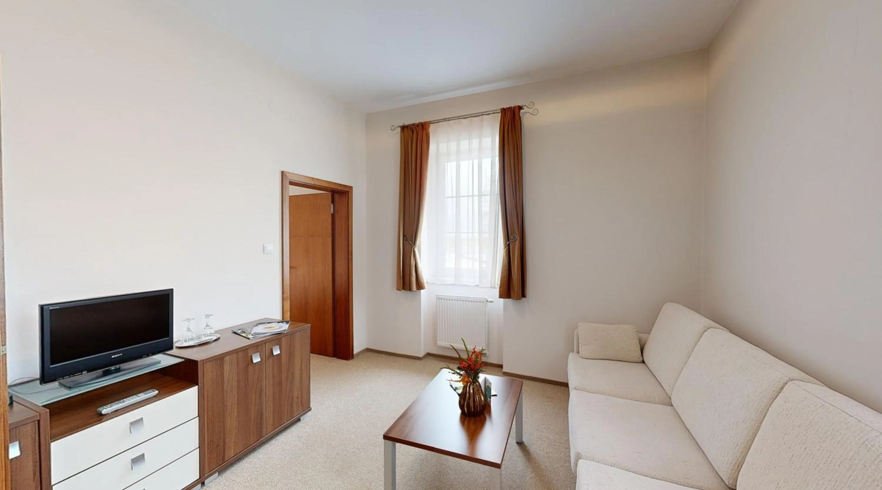 Seating area in Klaudia's Hotel & Restaurant at Golf Resort, Bač Šamorín