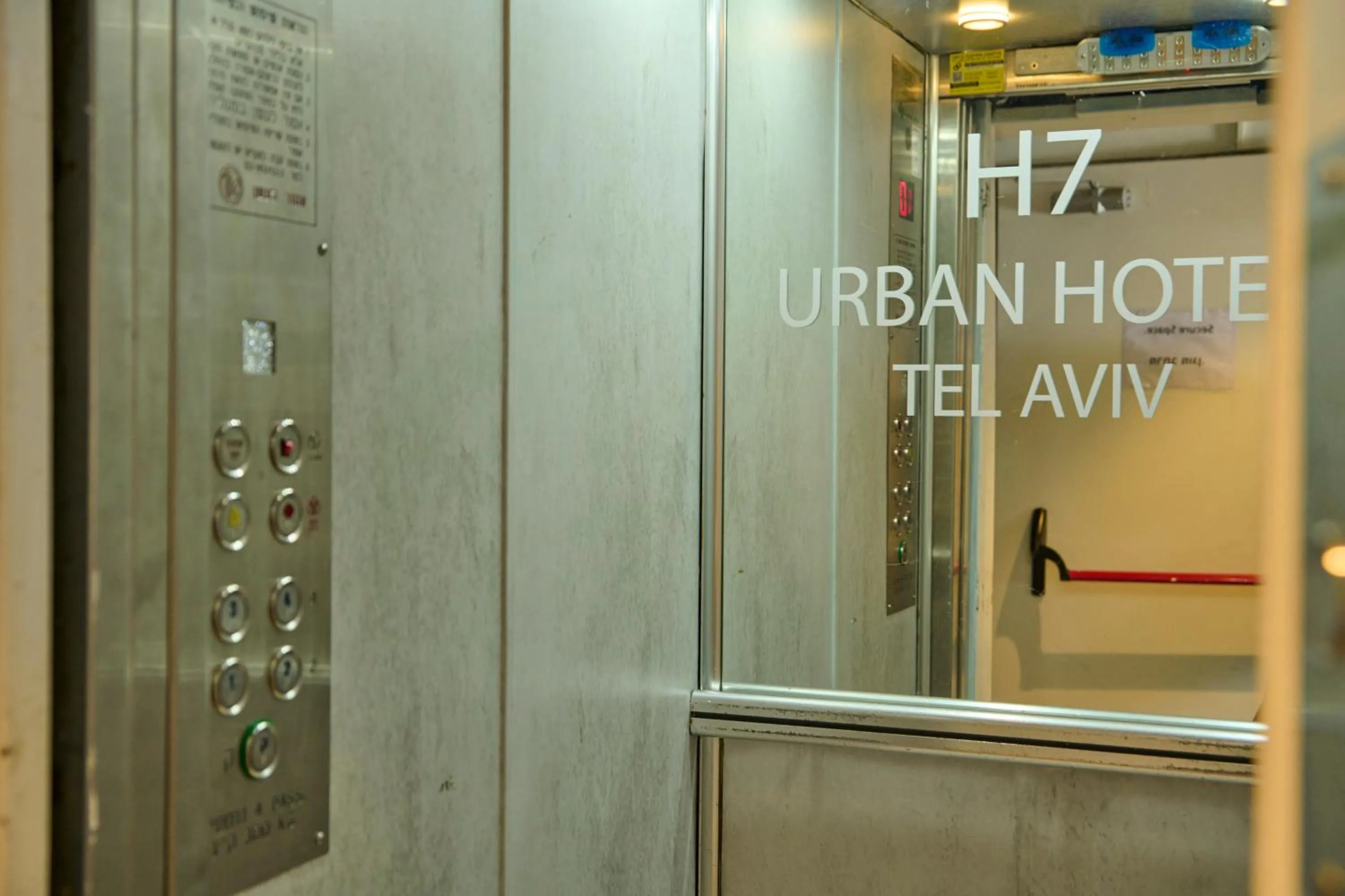 elevator in H7 TLV