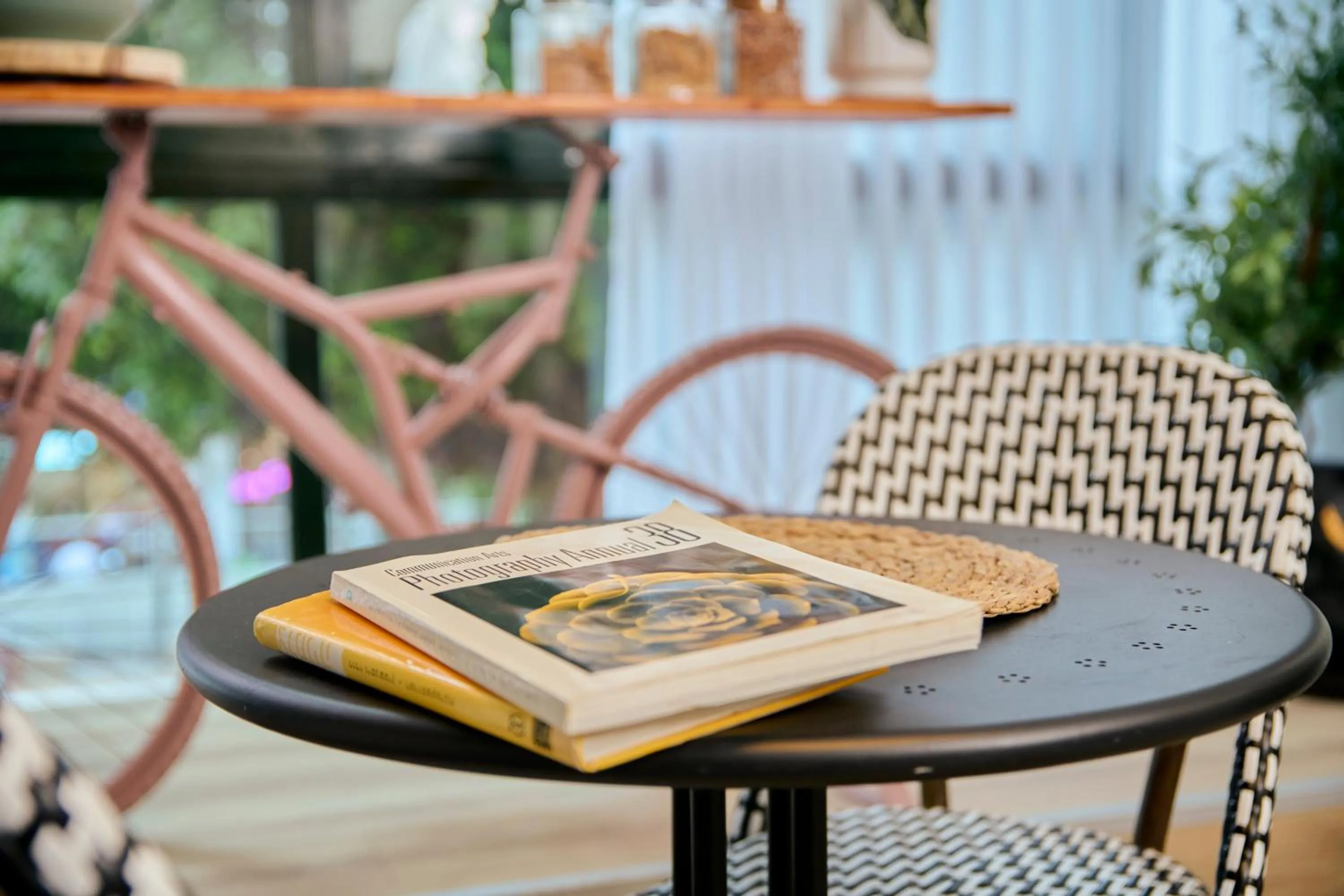 Communal lounge/ TV room in H7 TLV