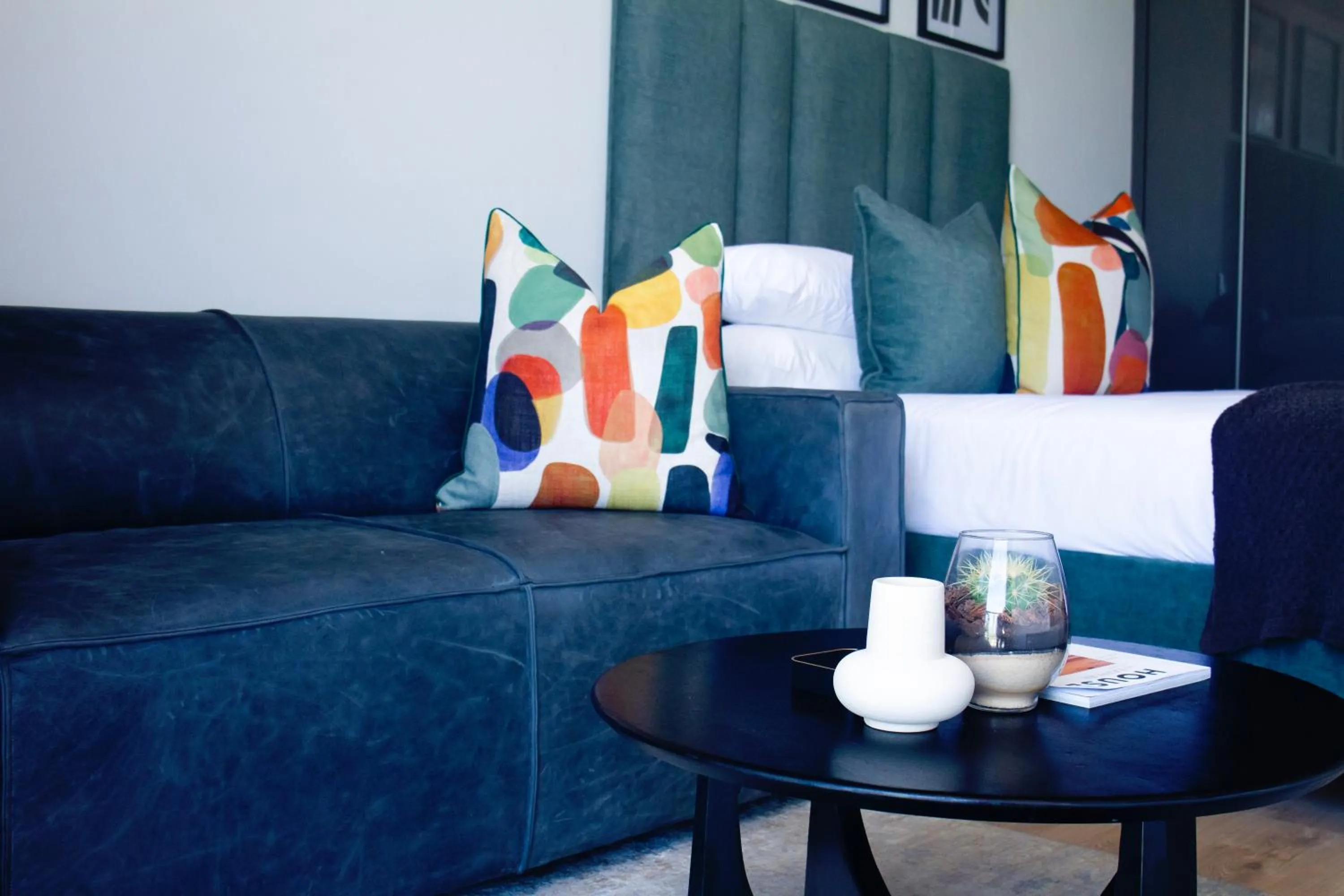 Seating area in Executive Apartment at Ellipse Waterfall