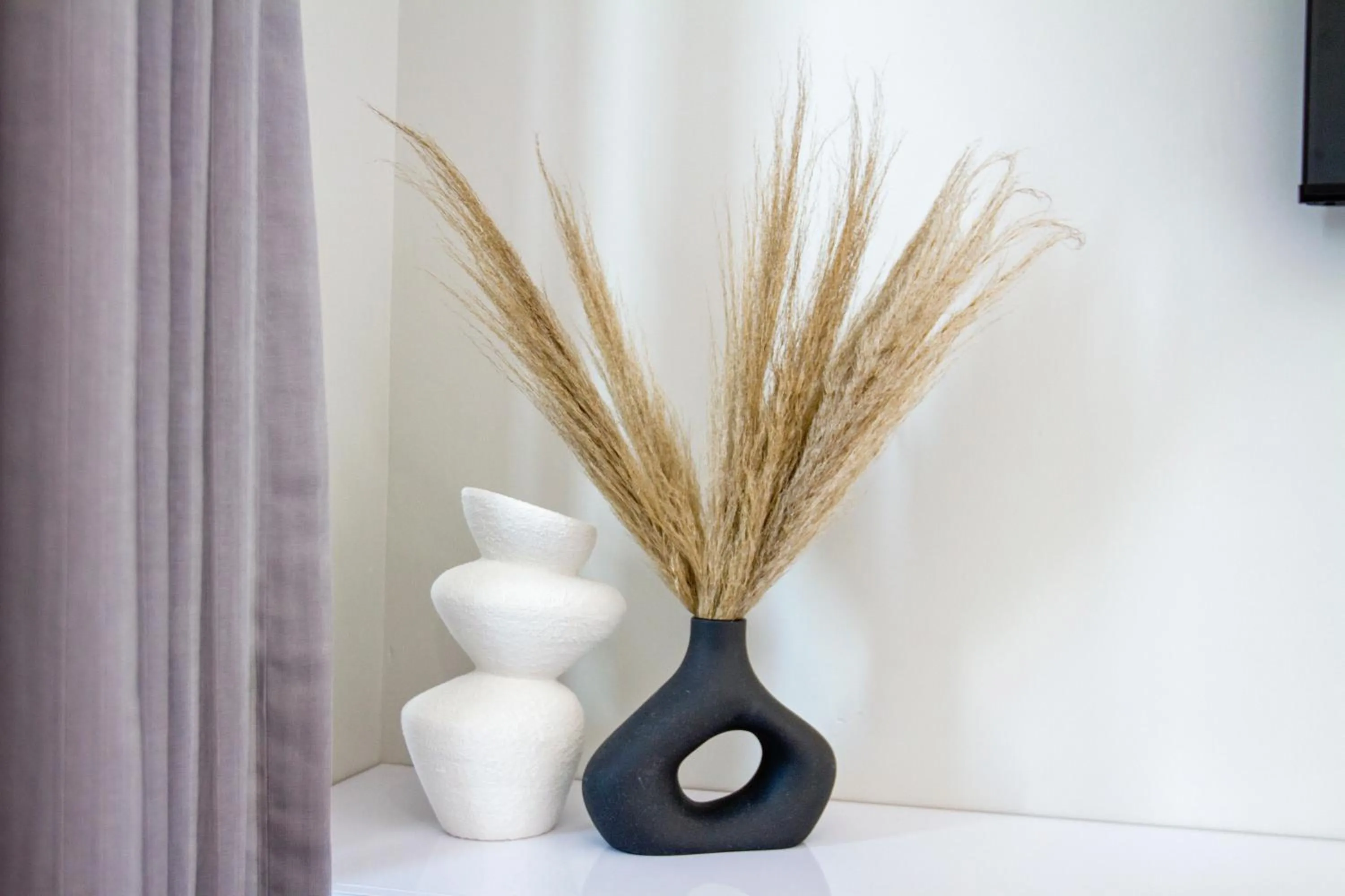 Decorative detail in Executive Apartment at Ellipse Waterfall