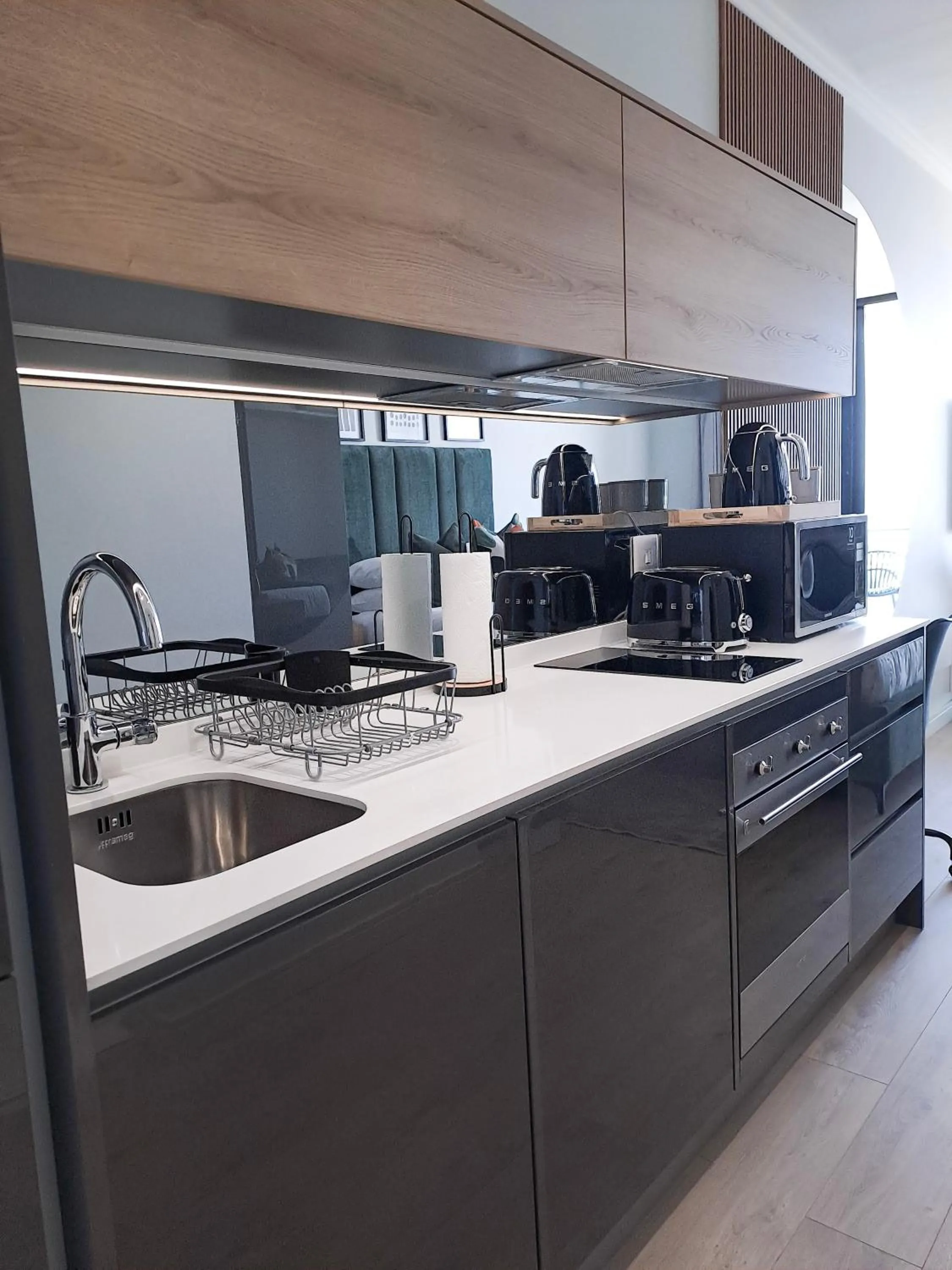 Kitchen or kitchenette in Executive Apartment at Ellipse Waterfall