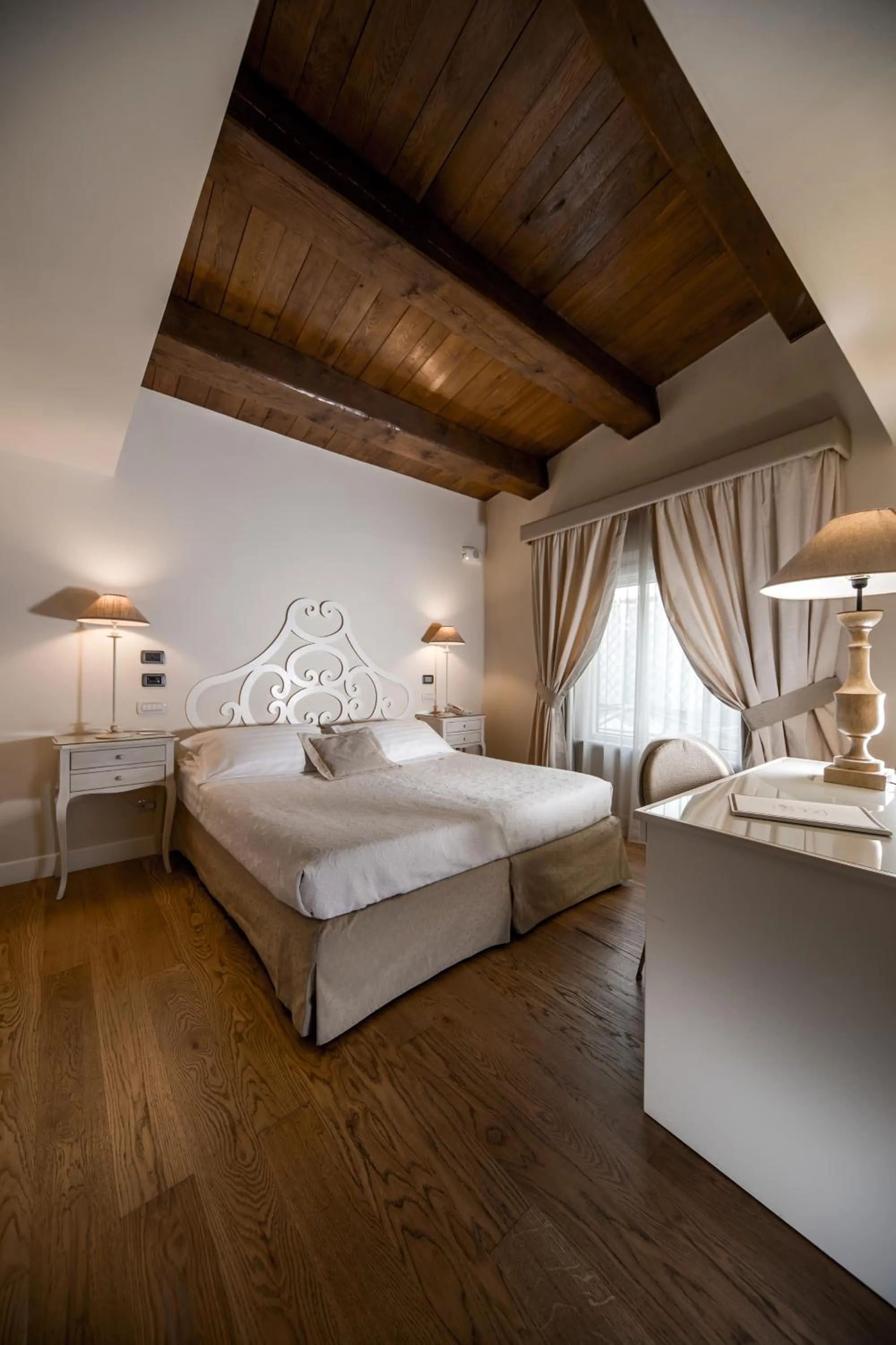 Photo of the whole room, Bed in Hotel & Residenza 100 Torri