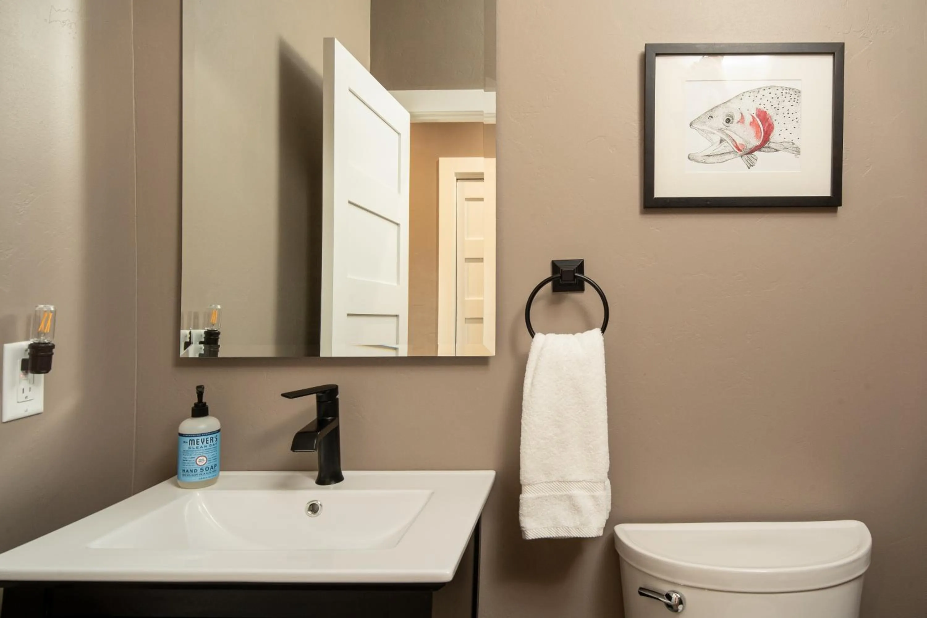 Bathroom in Wallace BNB