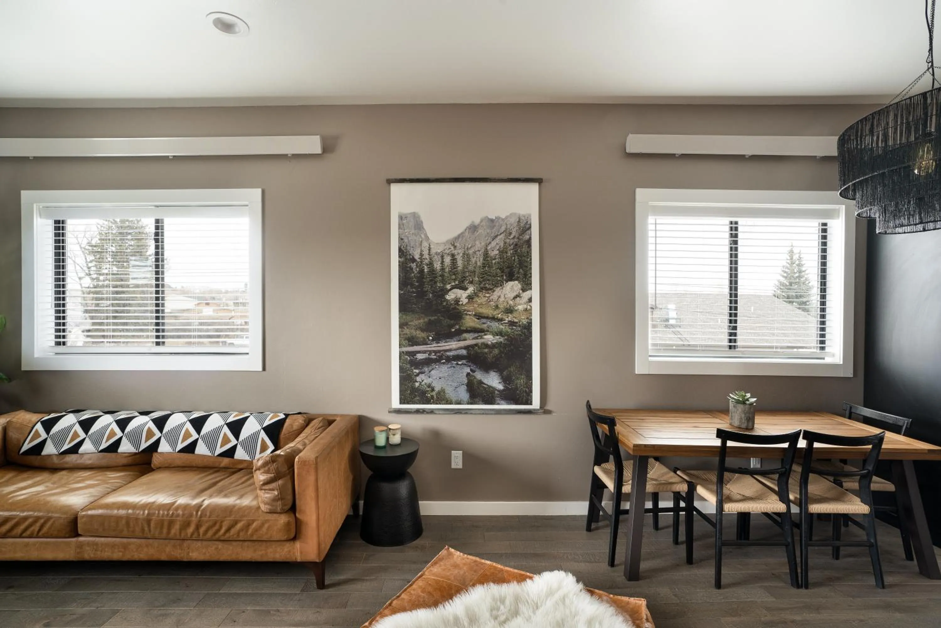 Dining area in Wallace BNB