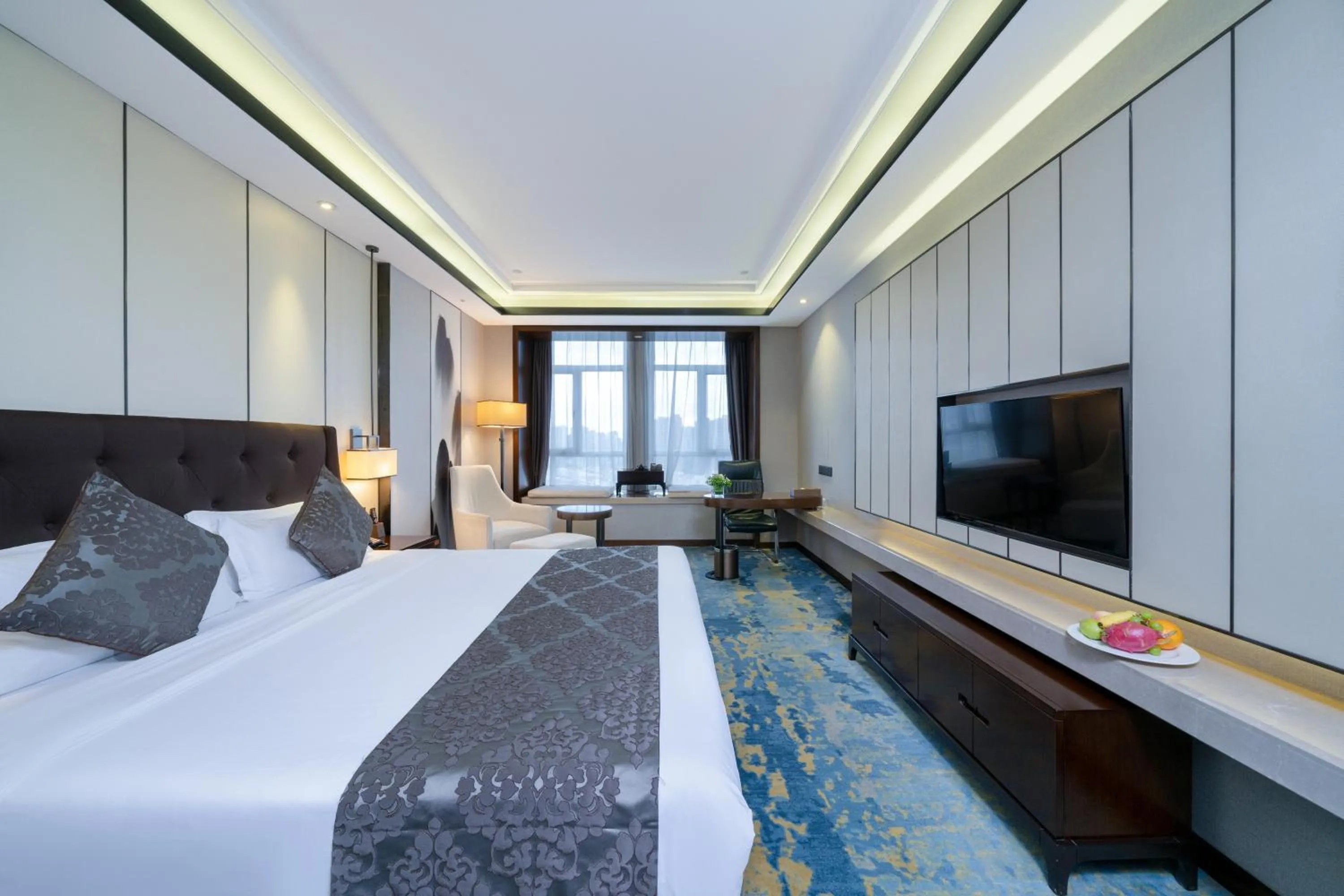 Bed in ME Yinhe International Hotel