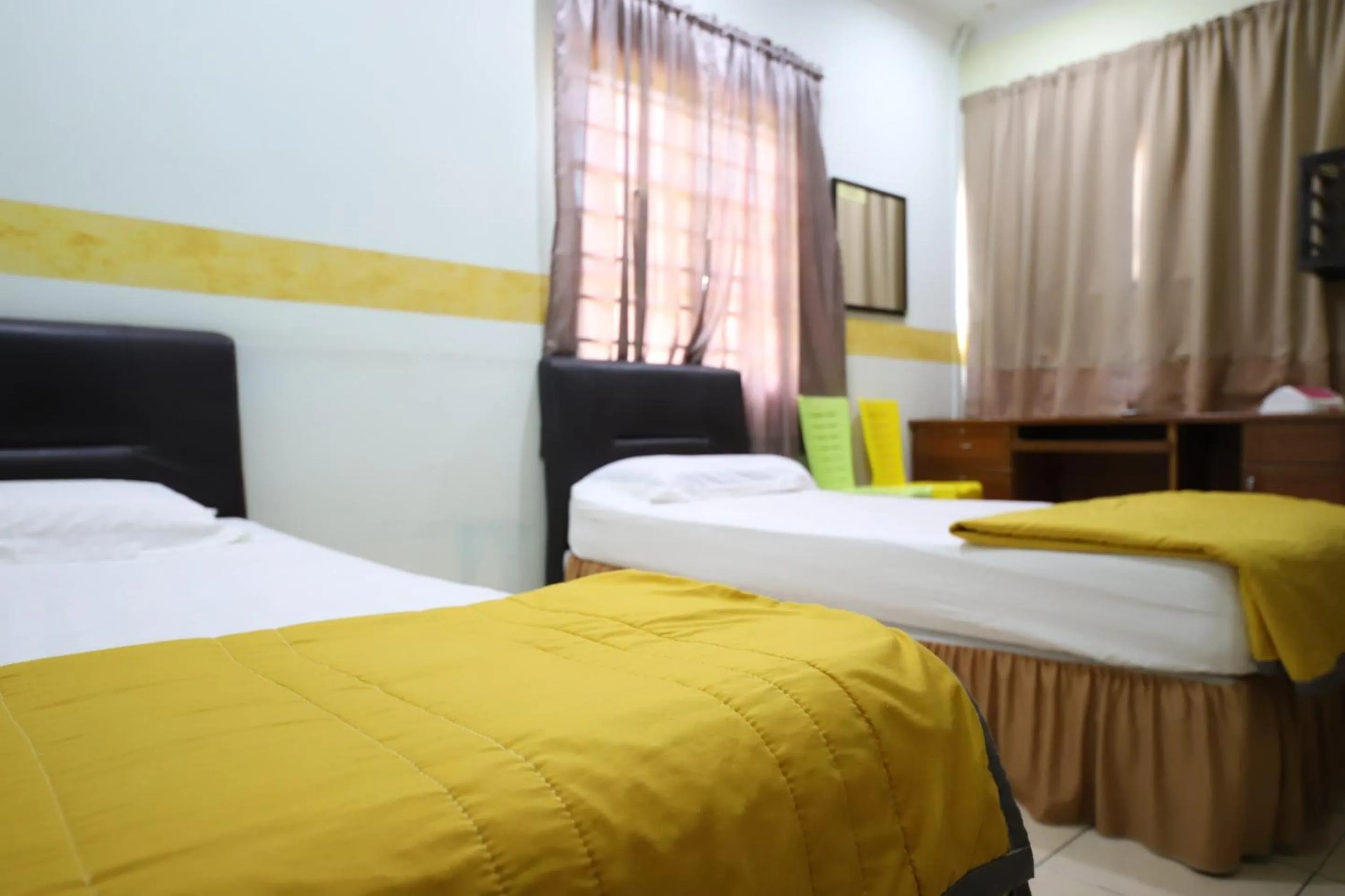 Bedroom, Bed in OYO Homes 90575 CK Bahau Homestay