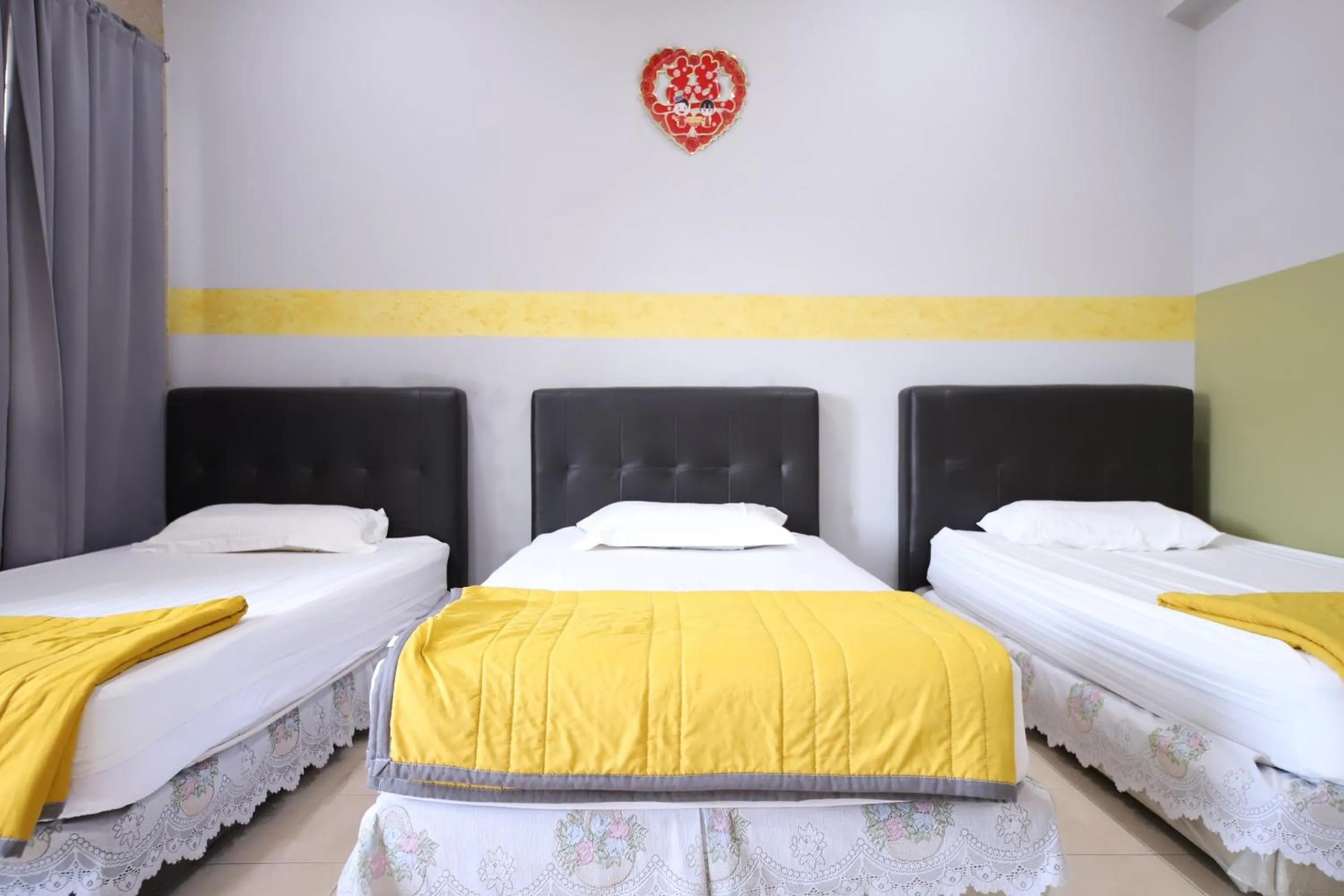 Bedroom, Bed in OYO Homes 90575 CK Bahau Homestay