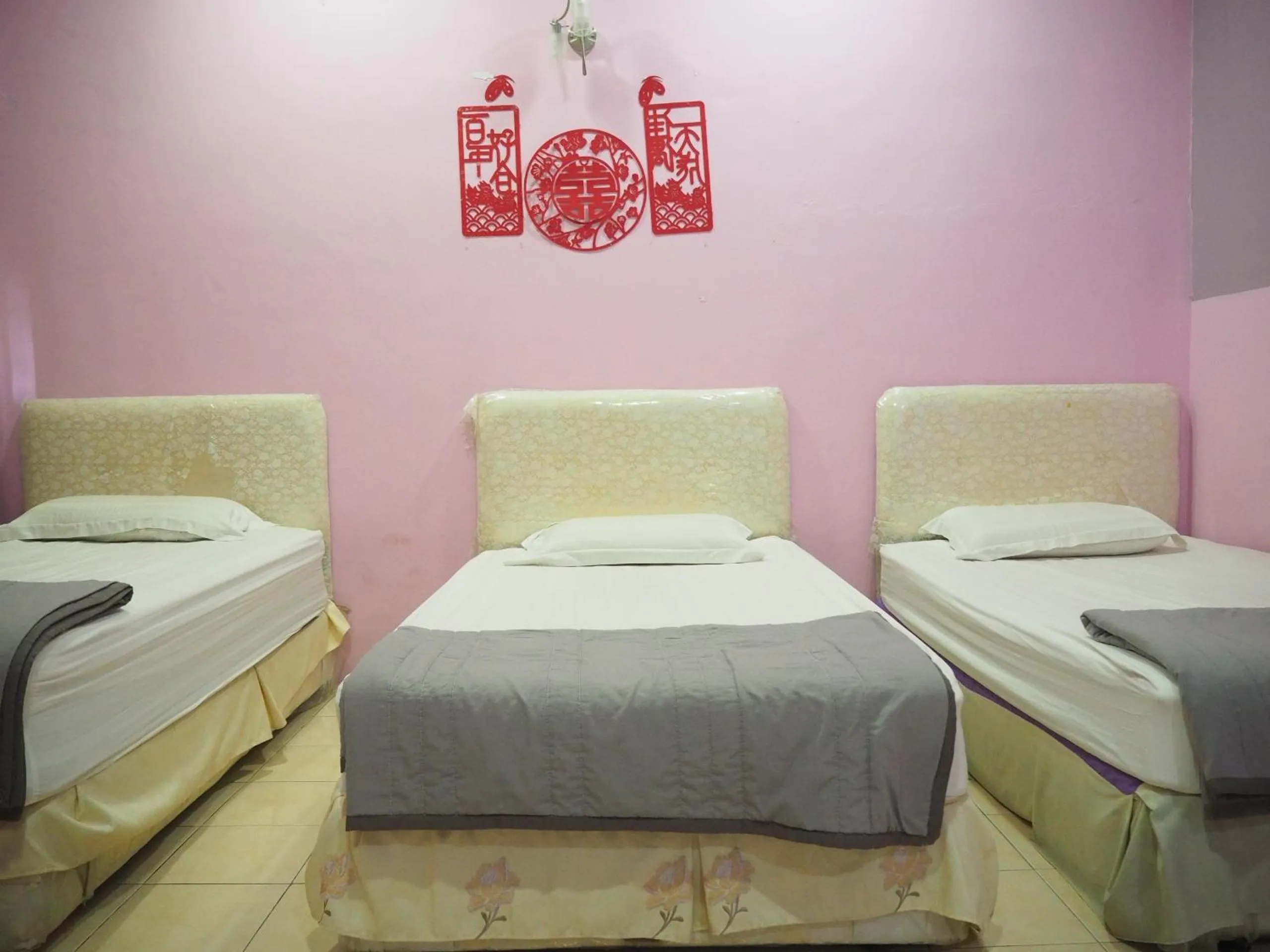 Bedroom, Bed in OYO Homes 90575 CK Bahau Homestay