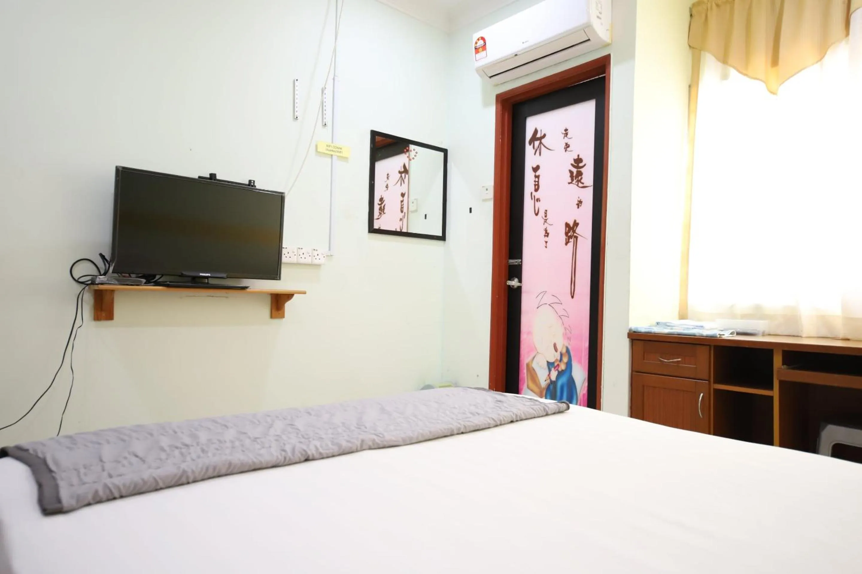 Bedroom, Bed in OYO Homes 90575 CK Bahau Homestay