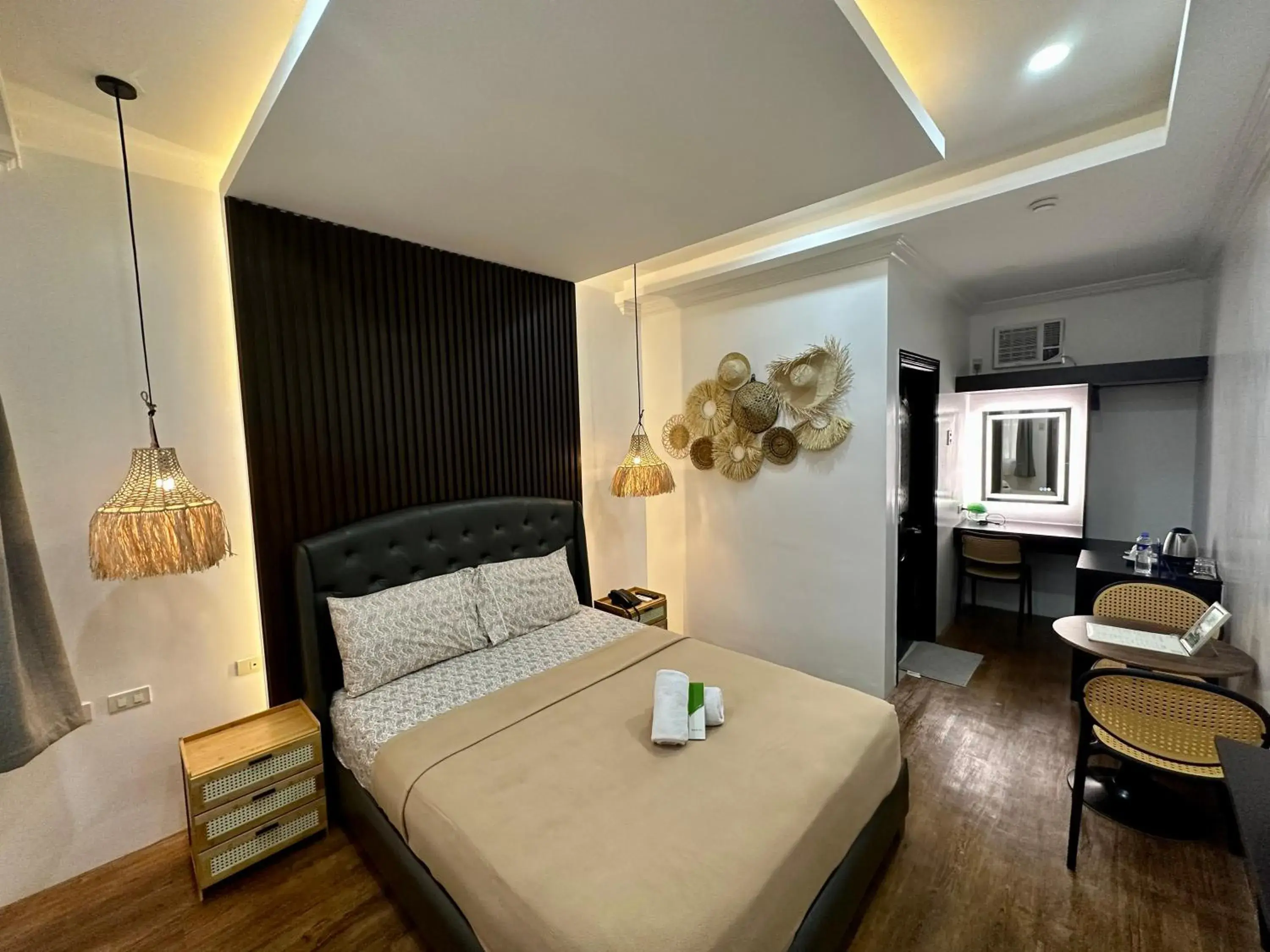 Standard Queen Room in 3 Peaks Resort & Boutique Hotel Standard Queen Room in 3 Peaks Resort & Boutique Hotel