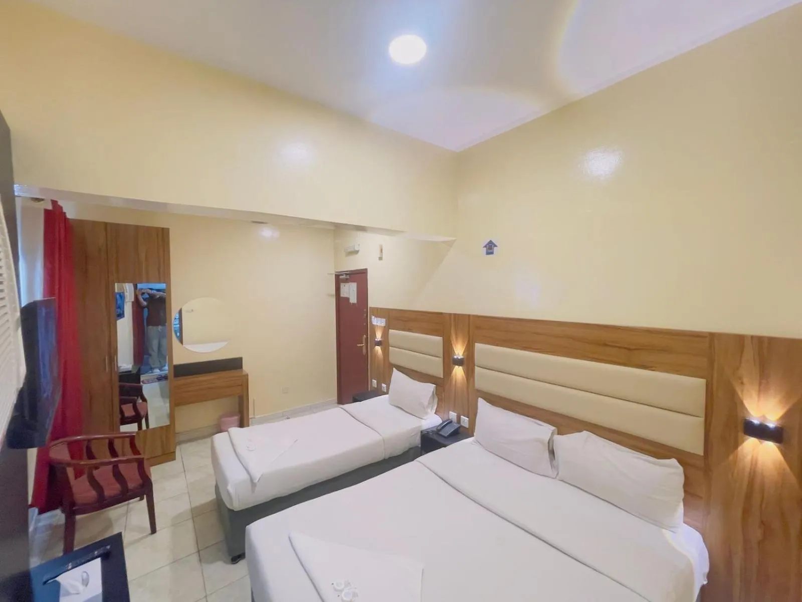 Bedroom, Bed in Al Ammari Hotel