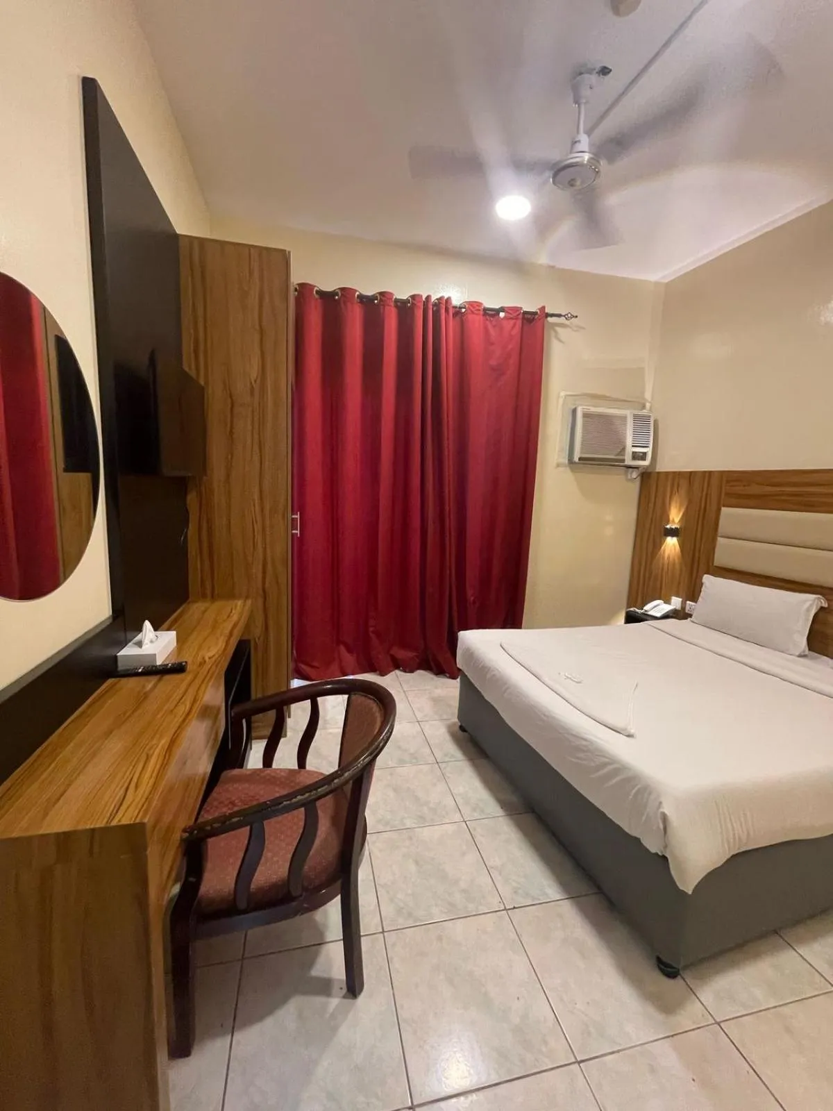 Bedroom, Bed in Al Ammari Hotel