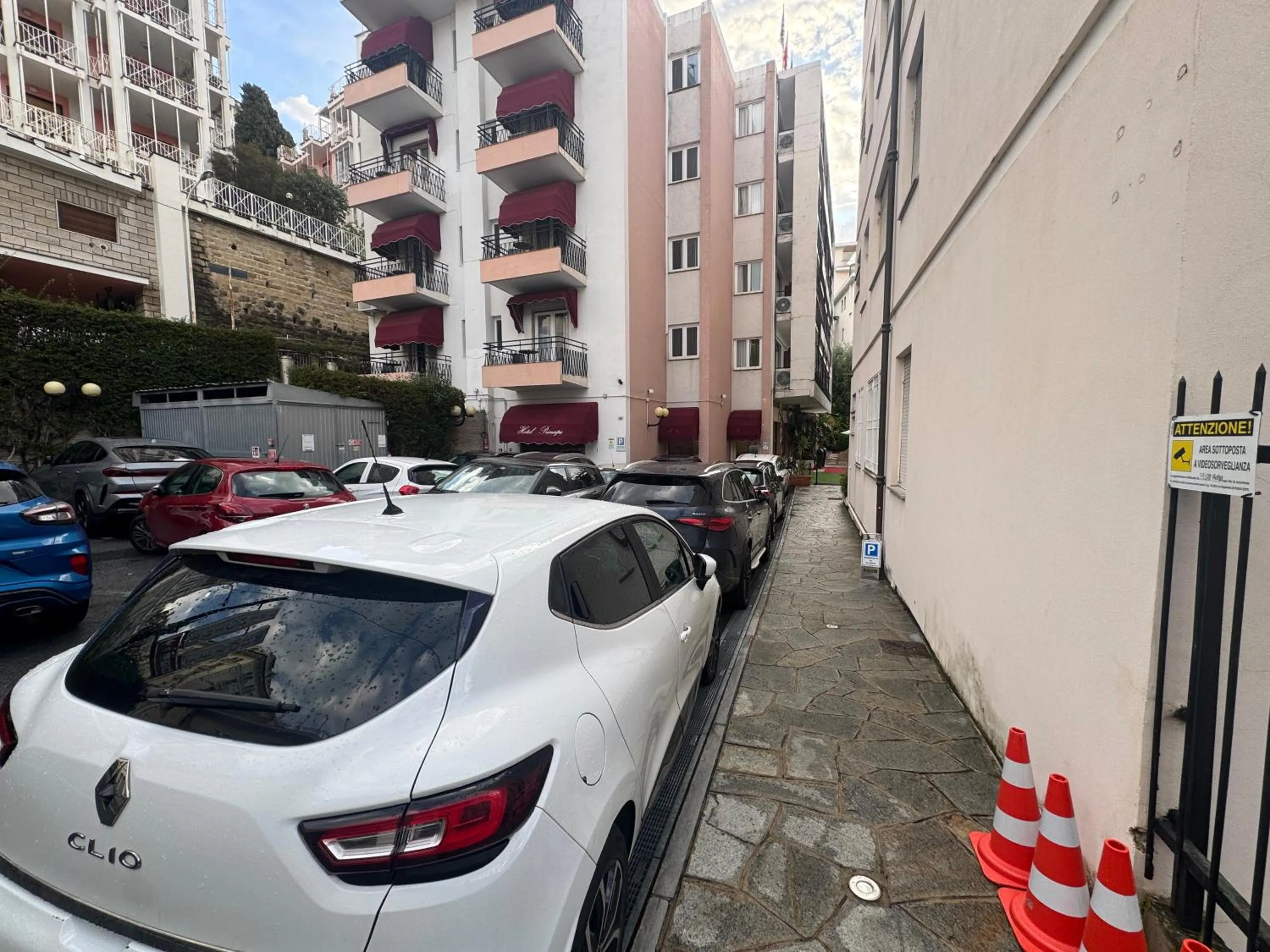 Parking in Hotel Principe