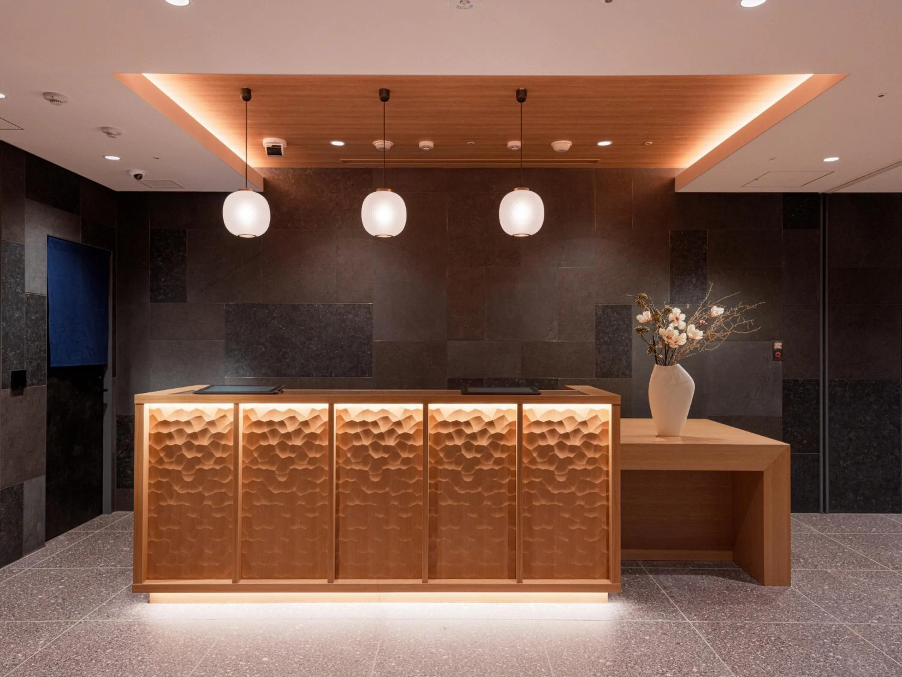 Lobby or reception in MIMARU SUITES Tokyo Nihombashi