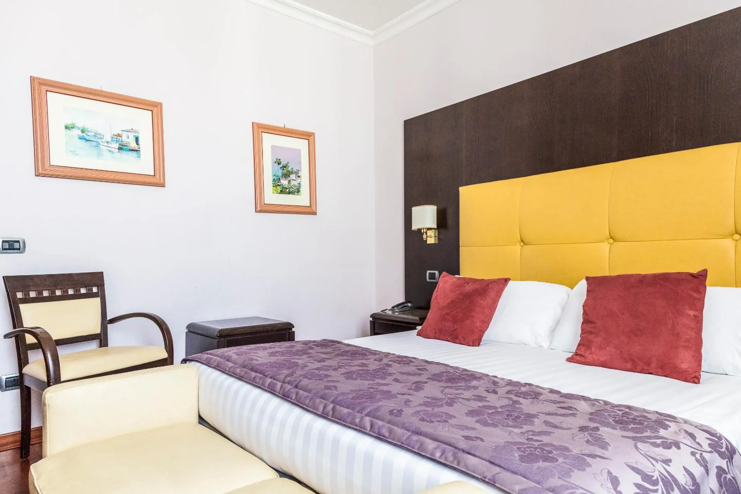 Double Room with View in Hotel Giolli Nazionale Double Room with View in Hotel Giolli Nazionale