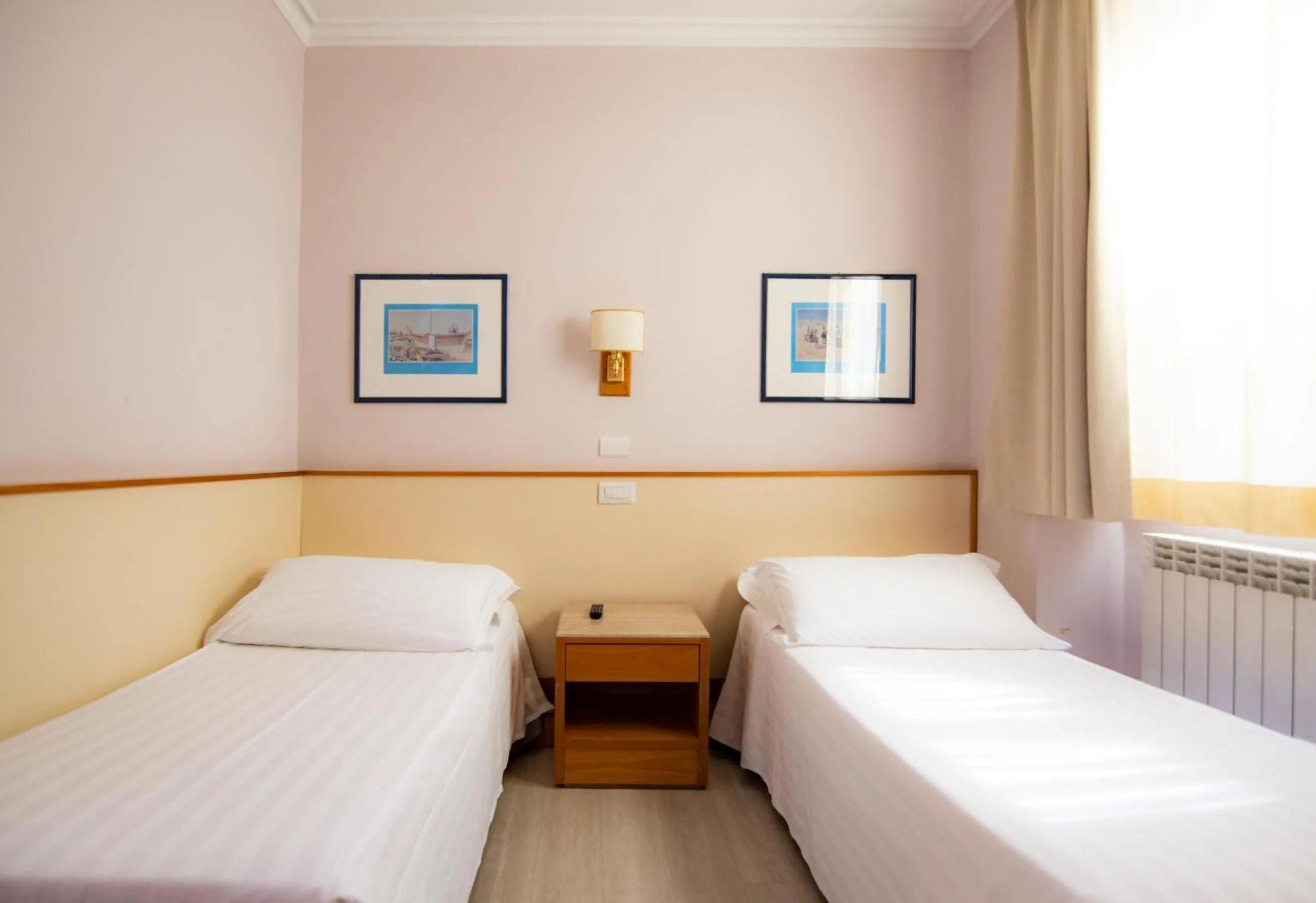 Standard Twin Room in Hotel Giolli Nazionale