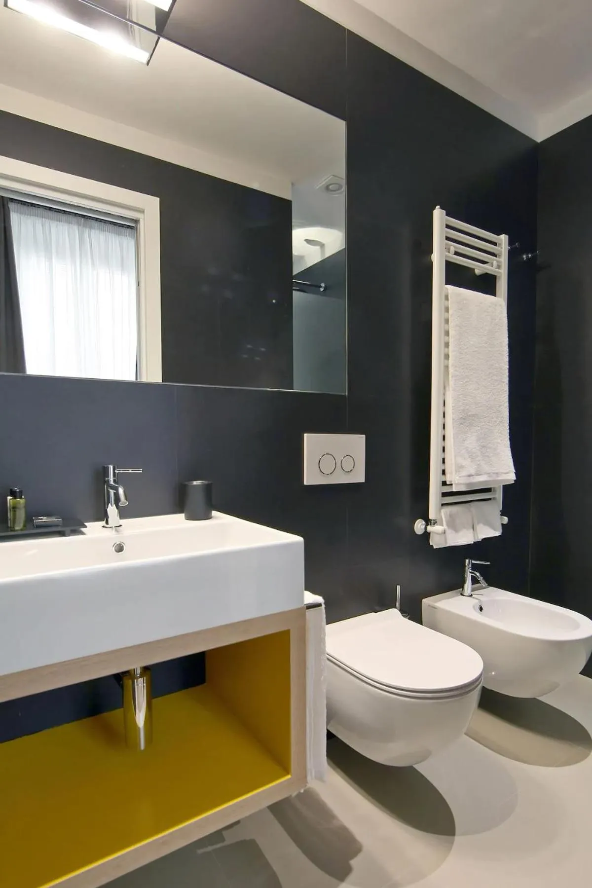 Bathroom in Hotel Giolli Nazionale