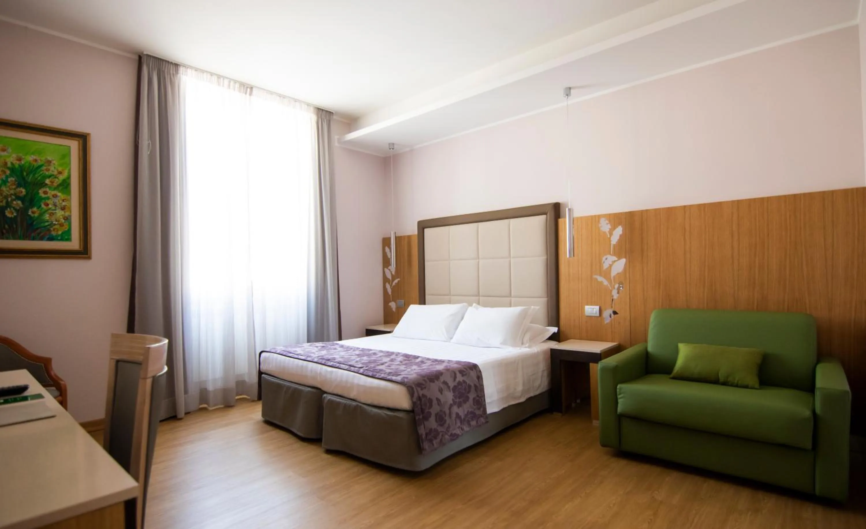 Photo of the whole room, Bed in Hotel Giolli Nazionale