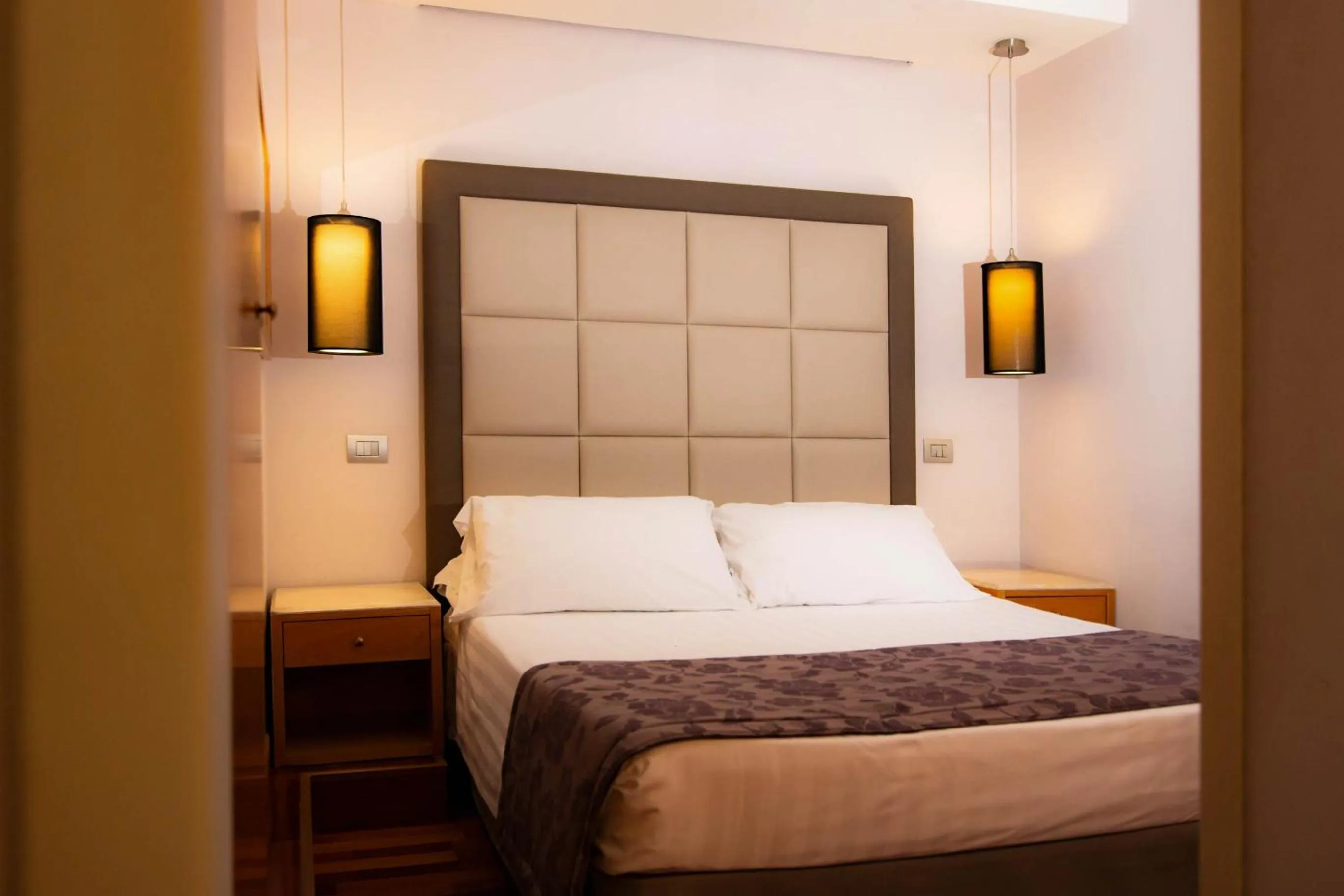 Photo of the whole room, Bed in Hotel Giolli Nazionale