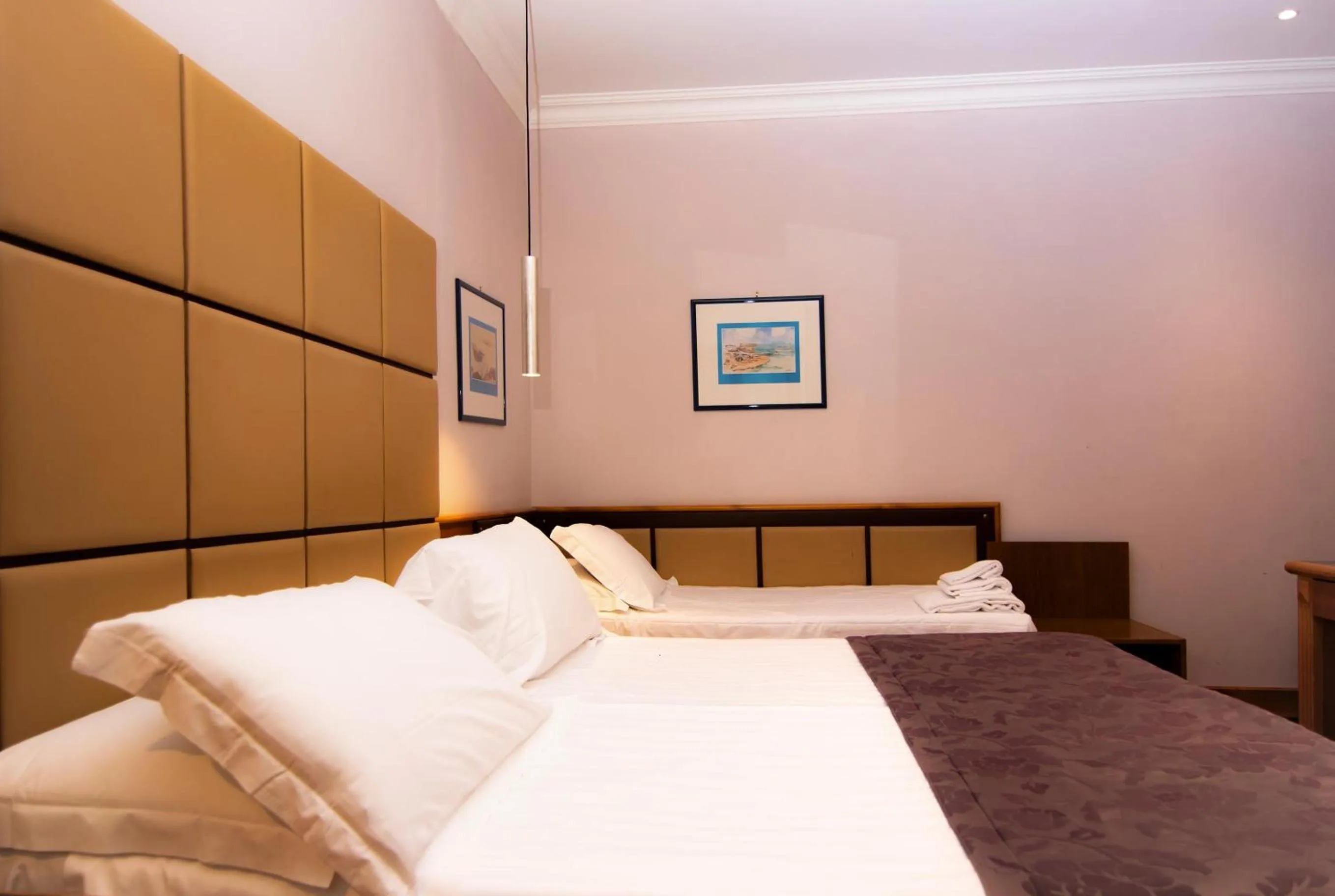 Photo of the whole room, Bed in Hotel Giolli Nazionale