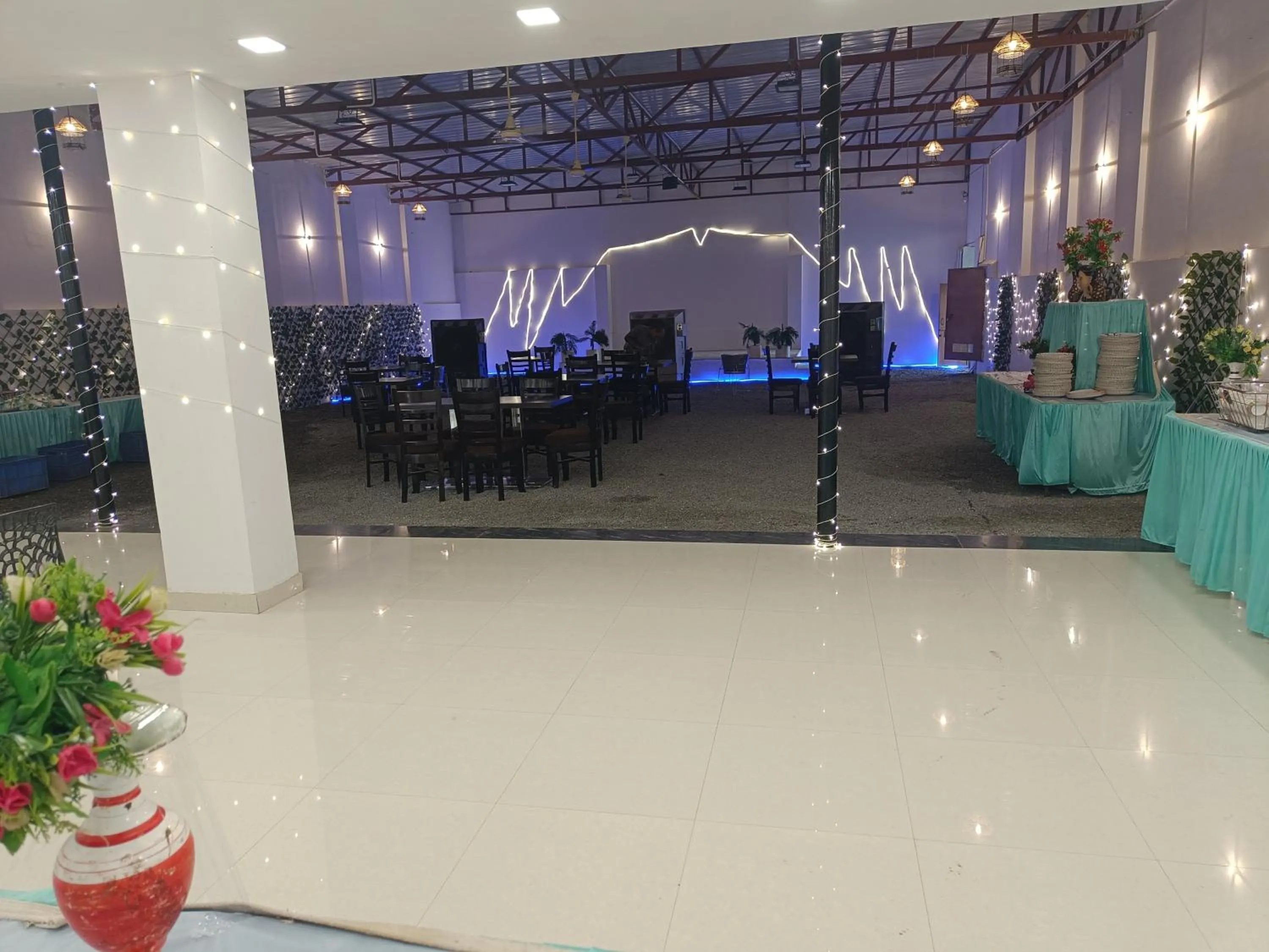 Banquet/Function facilities in Green Club Farm