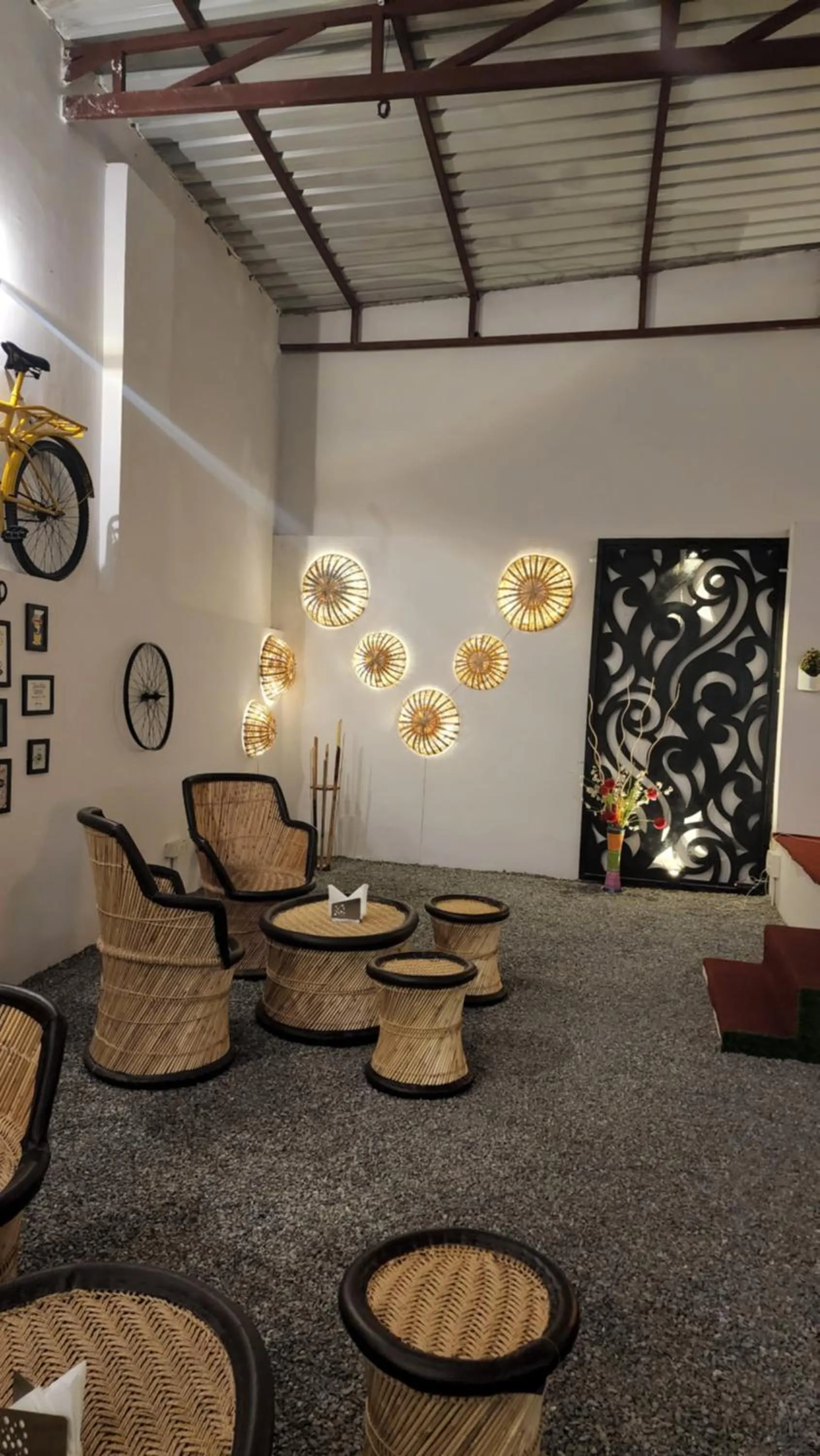 Restaurant/places to eat in Green Club Farm